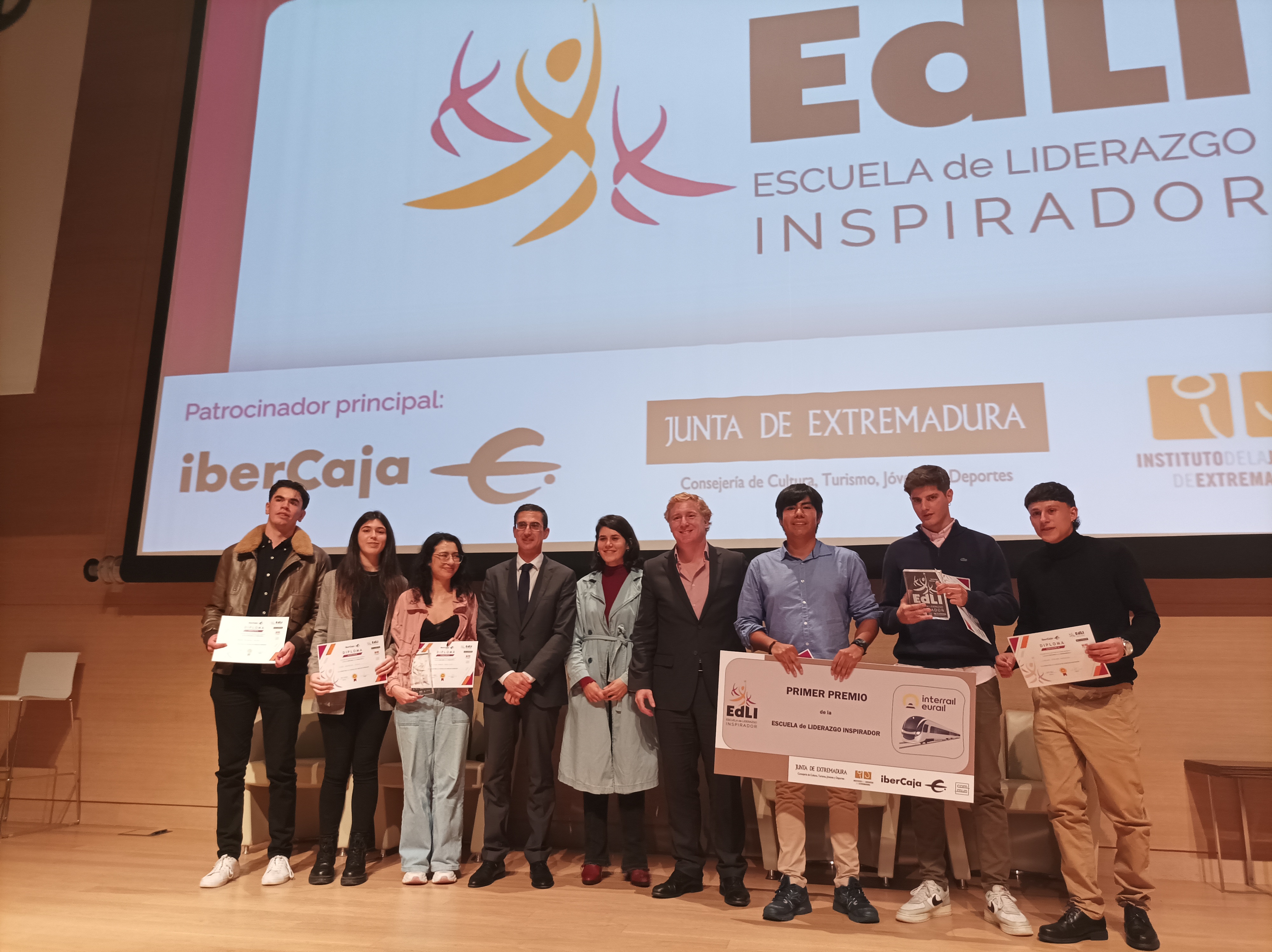 Image 5 of article La Escuela de Liderazgo Inspirador de Extremadura elige el proyecto ganador de su tercera edición