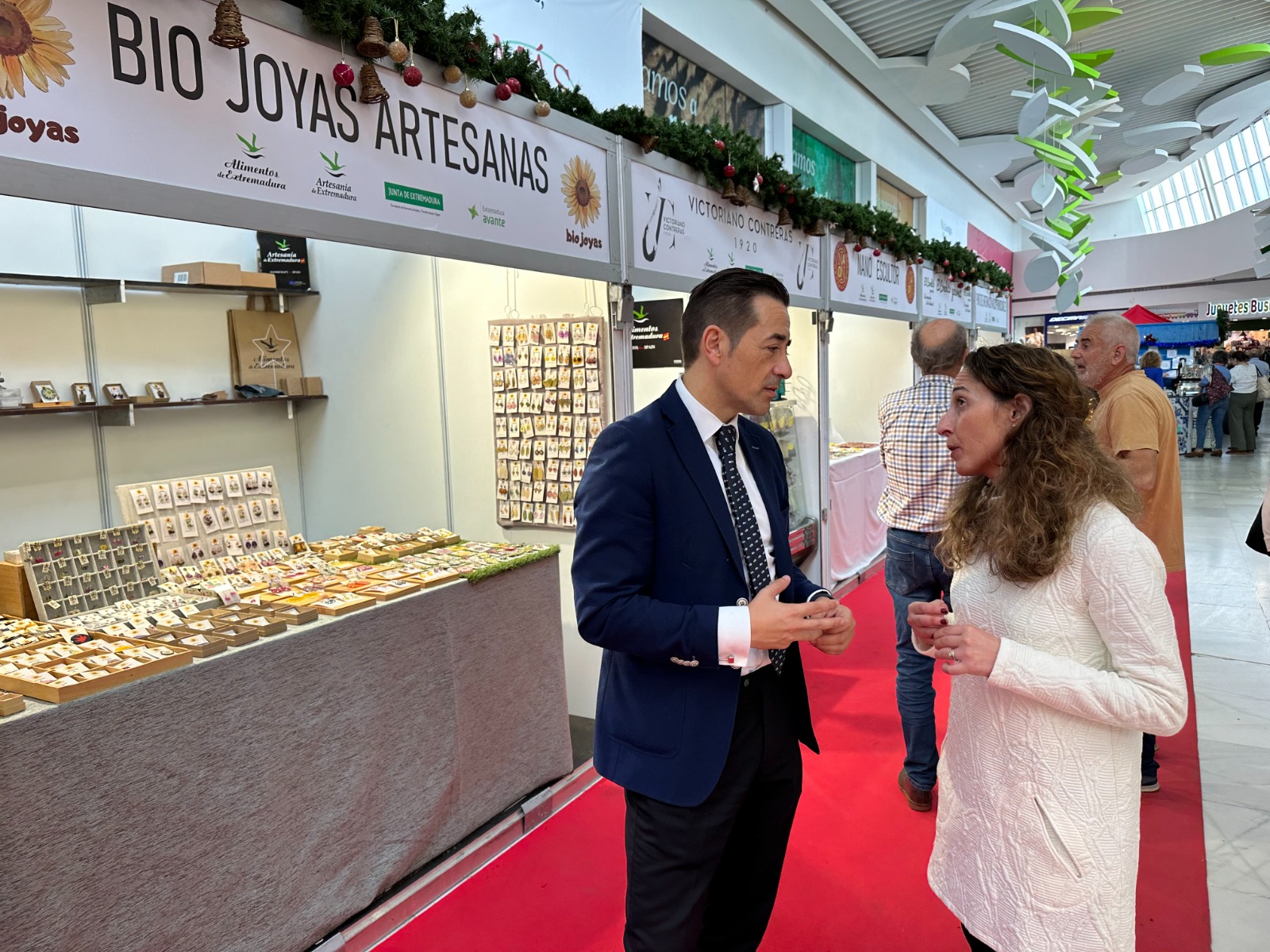 Imagen del artículo Alimentos de Extremadura y Artesanía de Extremadura se exhiben hasta el 30 de diciembre en El Faro de Badajoz