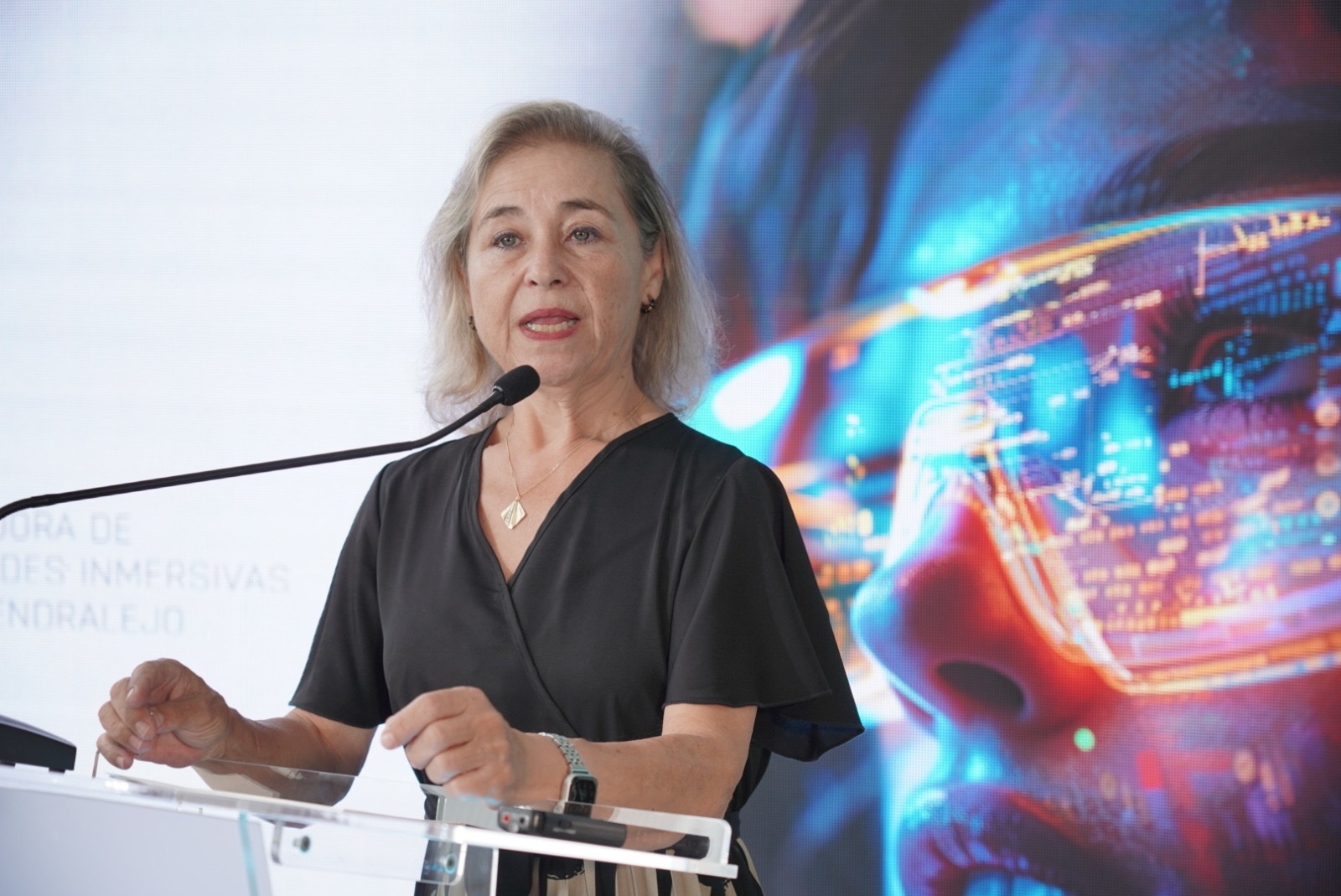 Image 3 of article María Mercedes Vaquera inaugura la nueva Incubadora de Realidades Inmersivas de Almendralejo (IRIA)