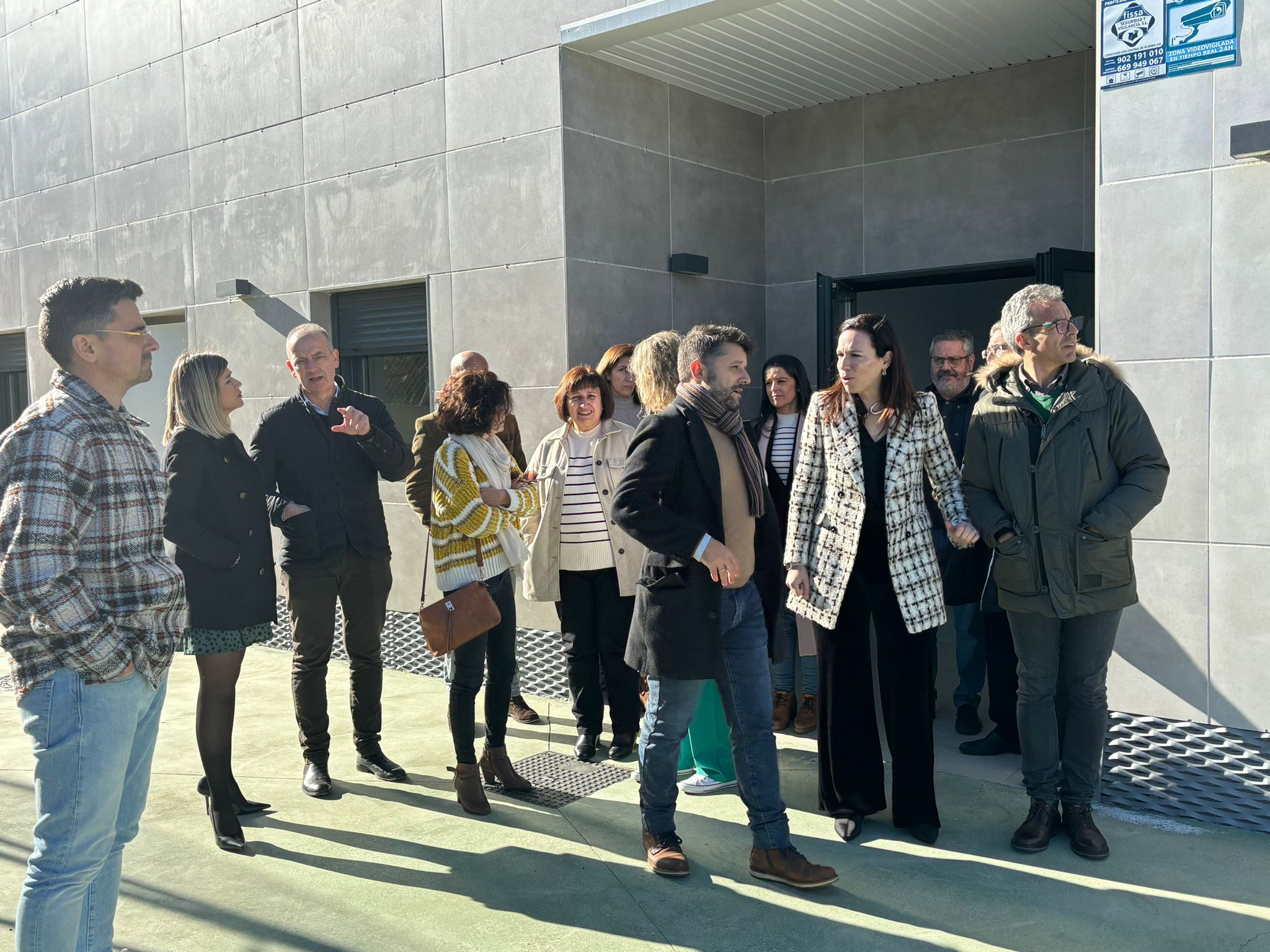 La consejera de Salud visita el Centro de Salud de Logrosán foto 5