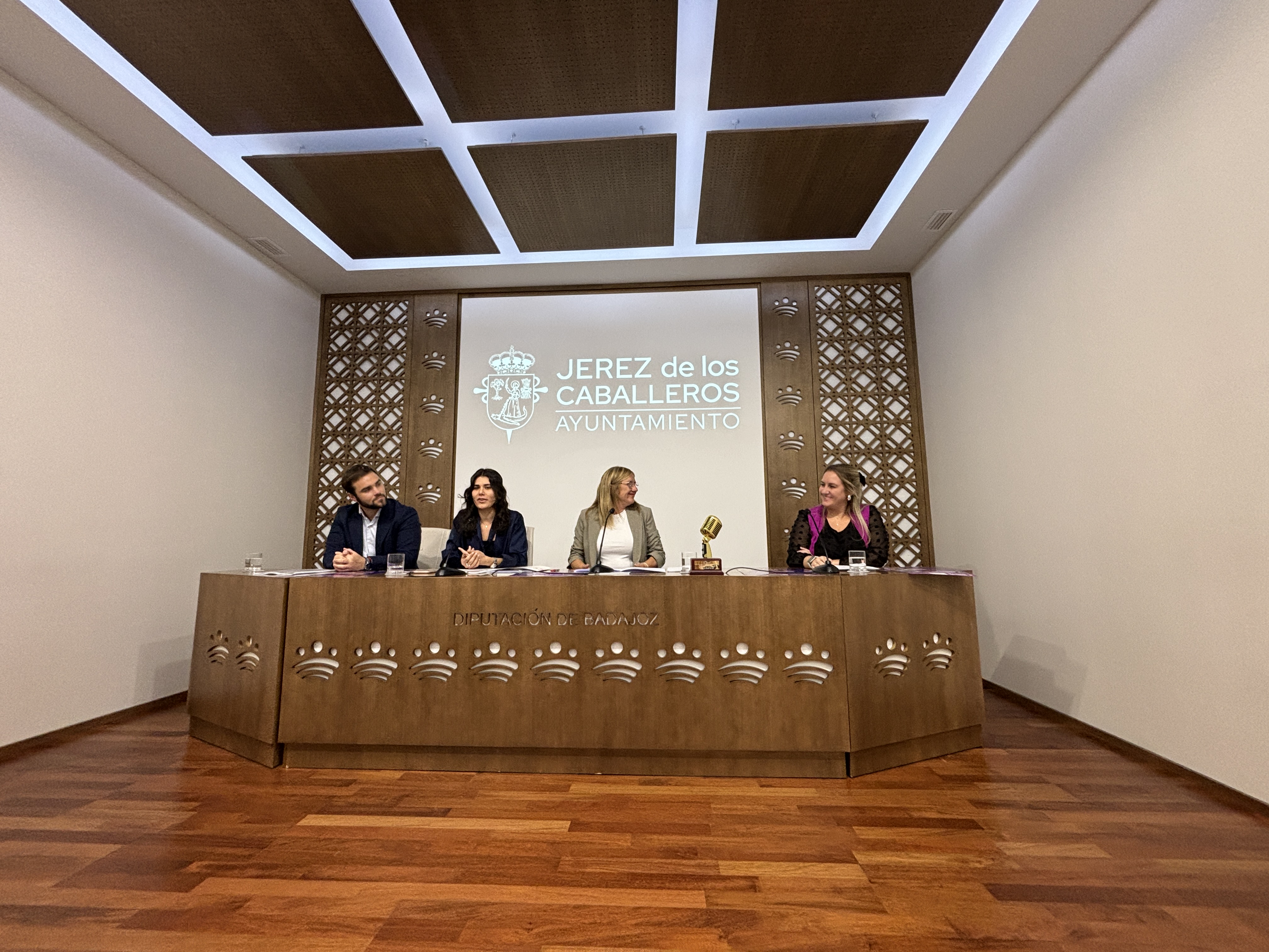 Image 2 of article El Festival de la Canción de Jerez de los Caballeros seleccionará durante el mes de octubre a los participantes de su Gala final