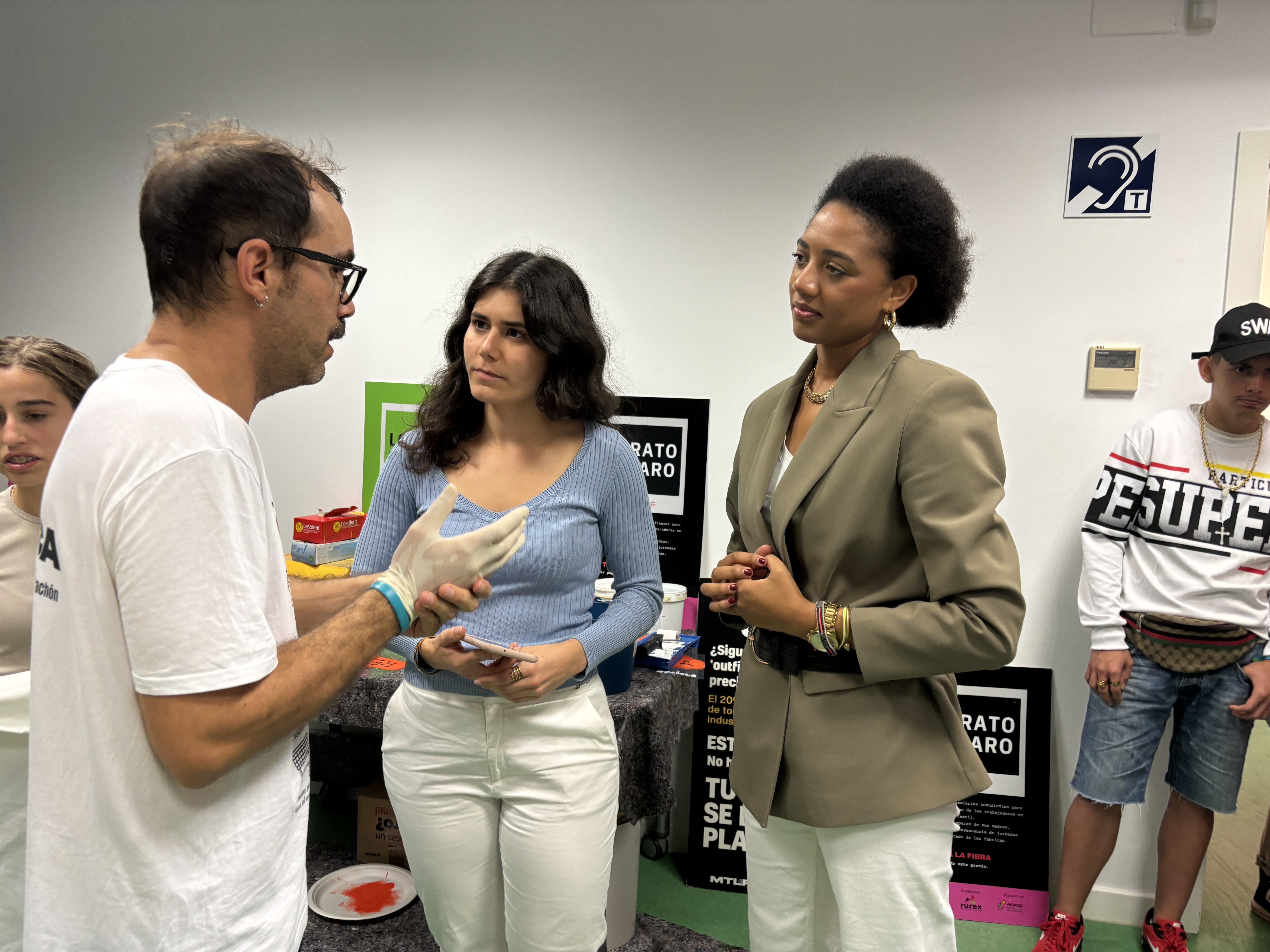 Imagen del artículo Cerca de 200 jóvenes pacenses participan en las actividades organizadas por el IJEX en el Día Internacional del Hábitat