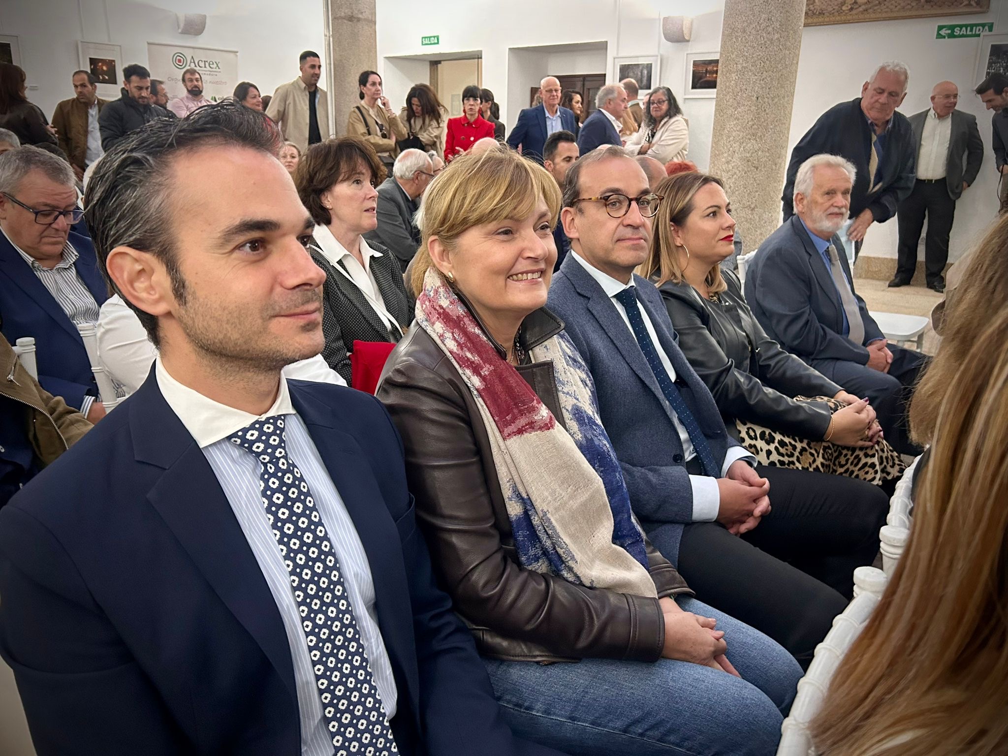 Image 3 of article Mercedes Morán alaba los éxitos conseguidos por los productores y ganaderos implicados en la fabricación de la Torta del Casar