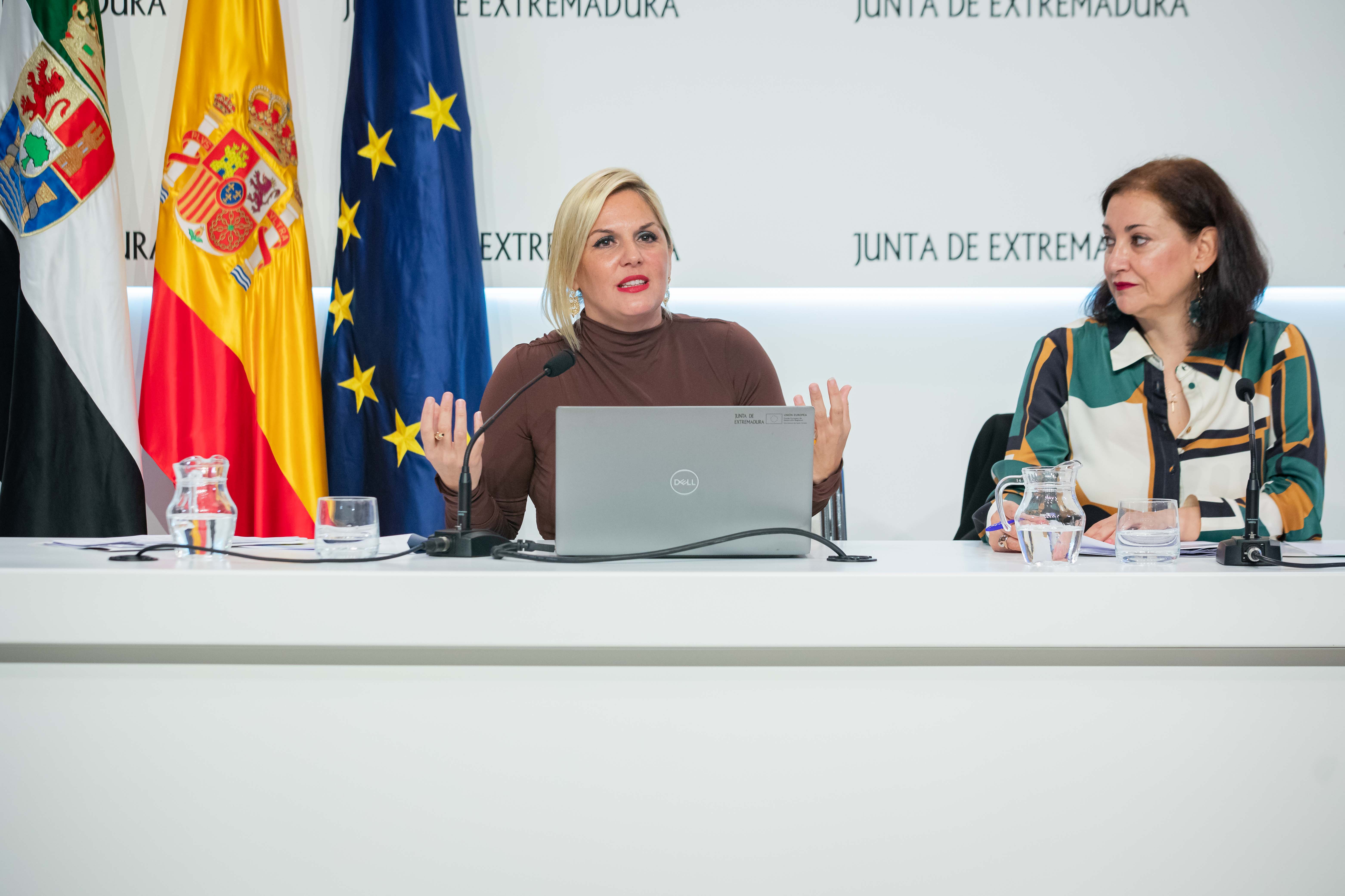 Image 2 of article Extremadura aumenta el número de declarantes en 34.861 y la recaudación en IRPF en casi 44,5 millones más afianzando su política fiscal de bajada de impuestos