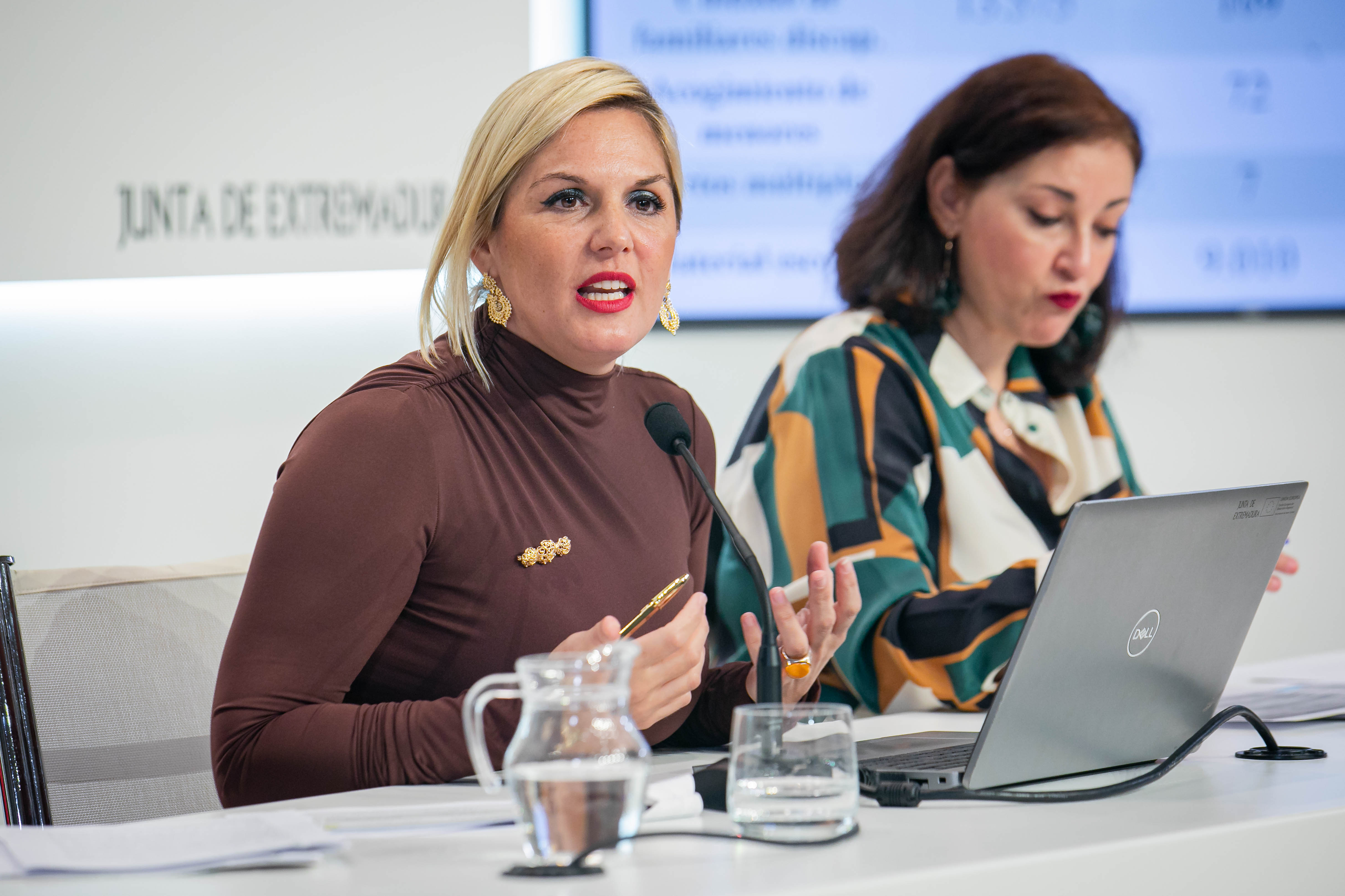 Image 5 of article Extremadura aumenta el número de declarantes en 34.861 y la recaudación en IRPF en casi 44,5 millones más afianzando su política fiscal de bajada de impuestos