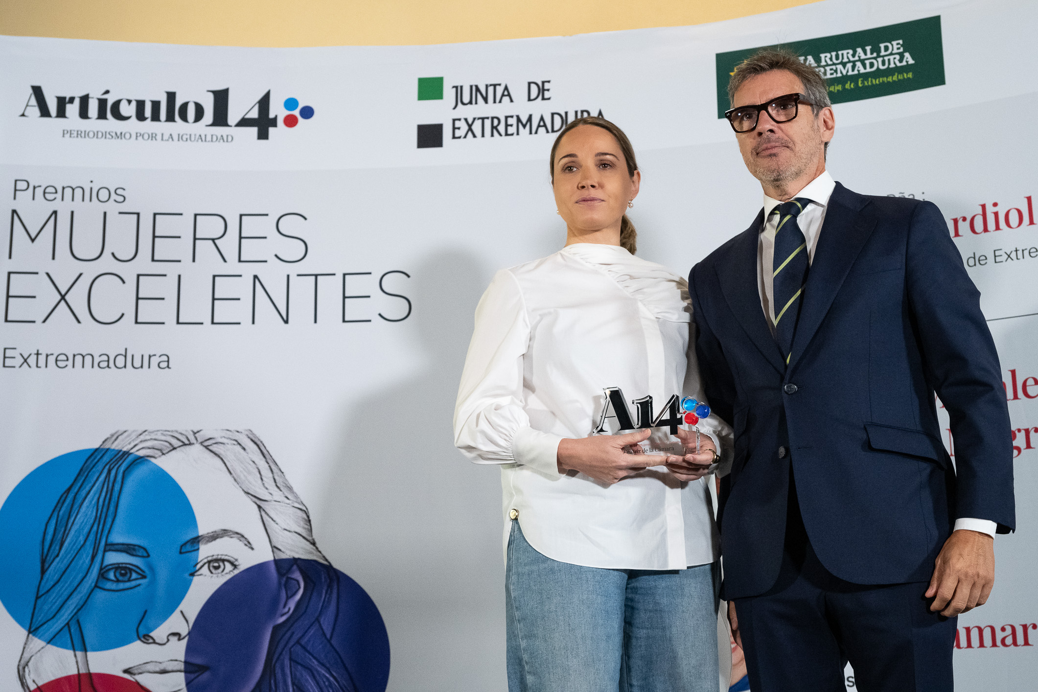 Image 3 of article Guardiola reivindica el talento de las extremeñas en los premios 'Mujeres Excelentes' de Artículo 14: Cada paso que dais es el paso de todas nosotras