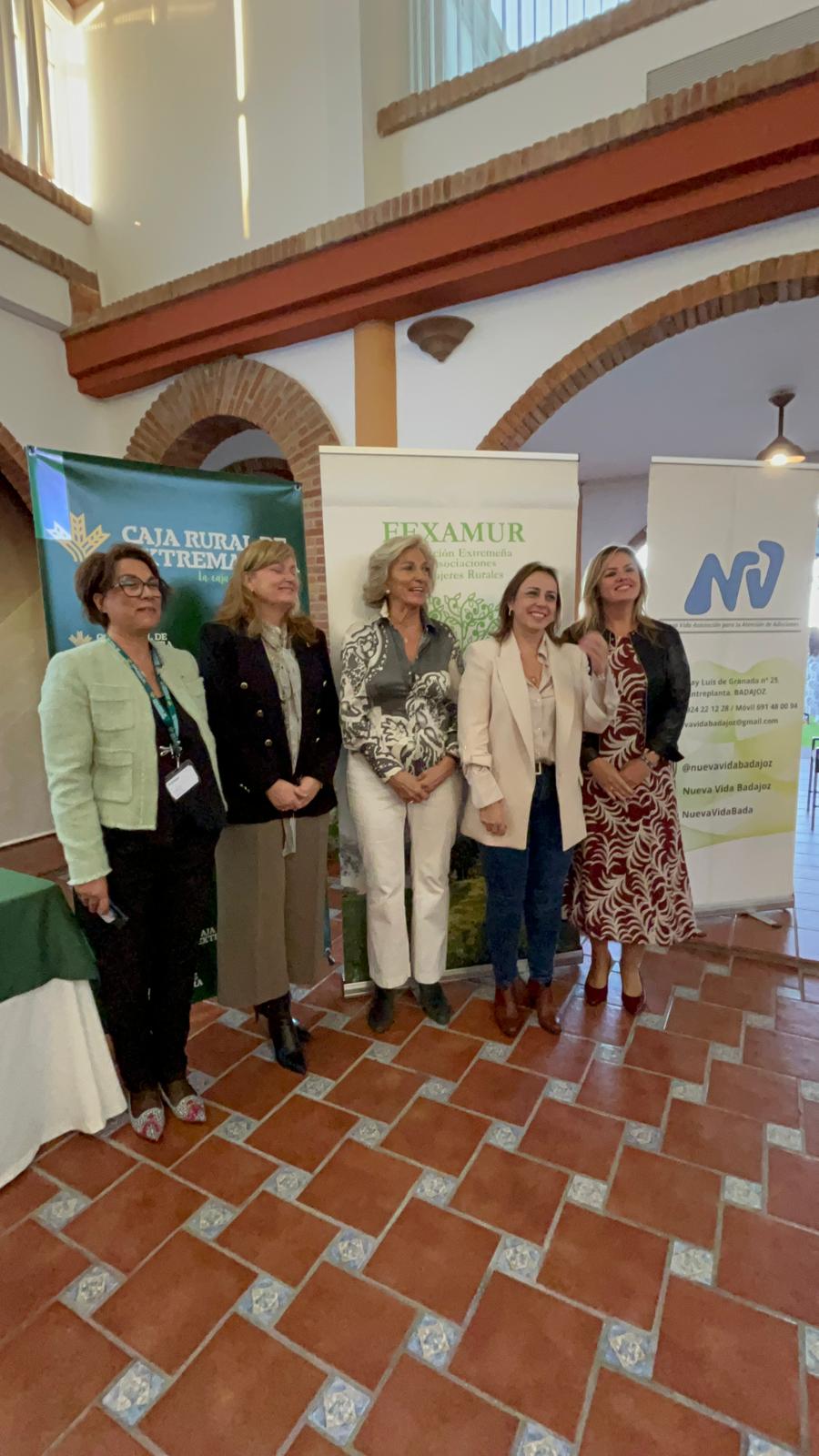 Image 2 of article La secretaria general de Igualdad y Conciliación valora la importancia de las mujeres en el tejido asociativo rural