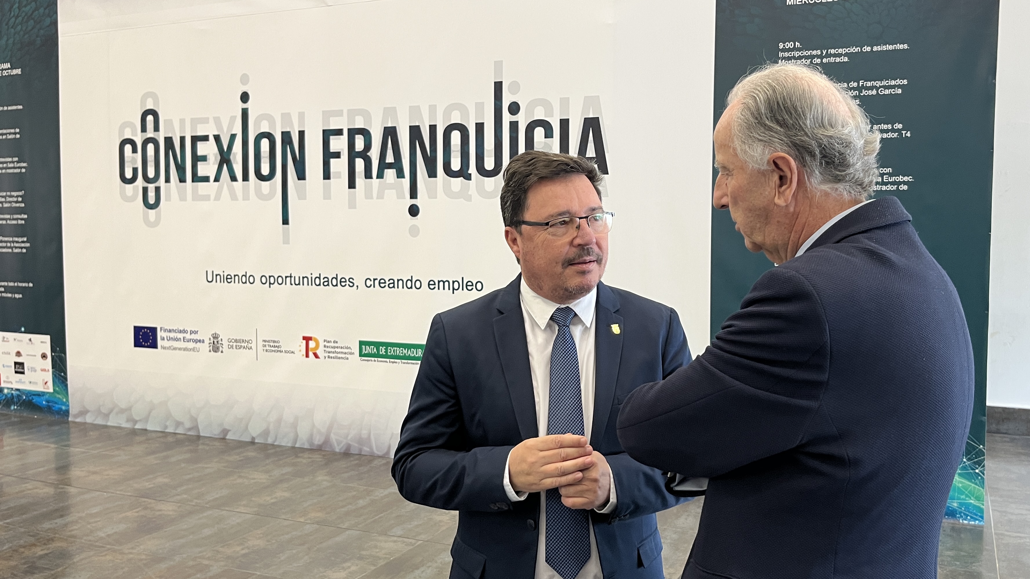 Imagen del artículo Santamaría inaugura el I Encuentro 'Conexión Franquicia' y destaca el alto grado de ejecución de las ayudas destinadas a estas empresas este año
