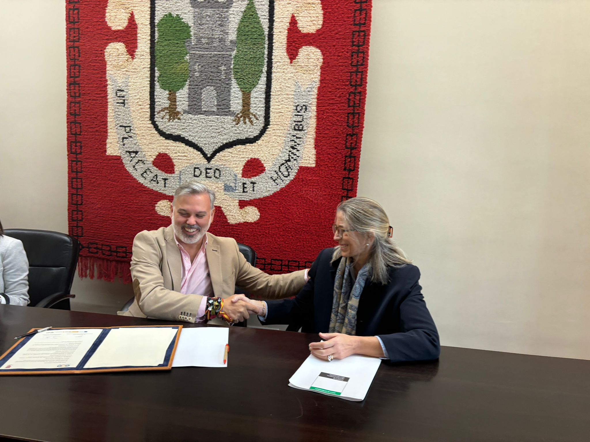 Image 1 of article AGENEX colaborará con el Ayuntamiento de Plasencia para promover la creación de comunidades energéticas