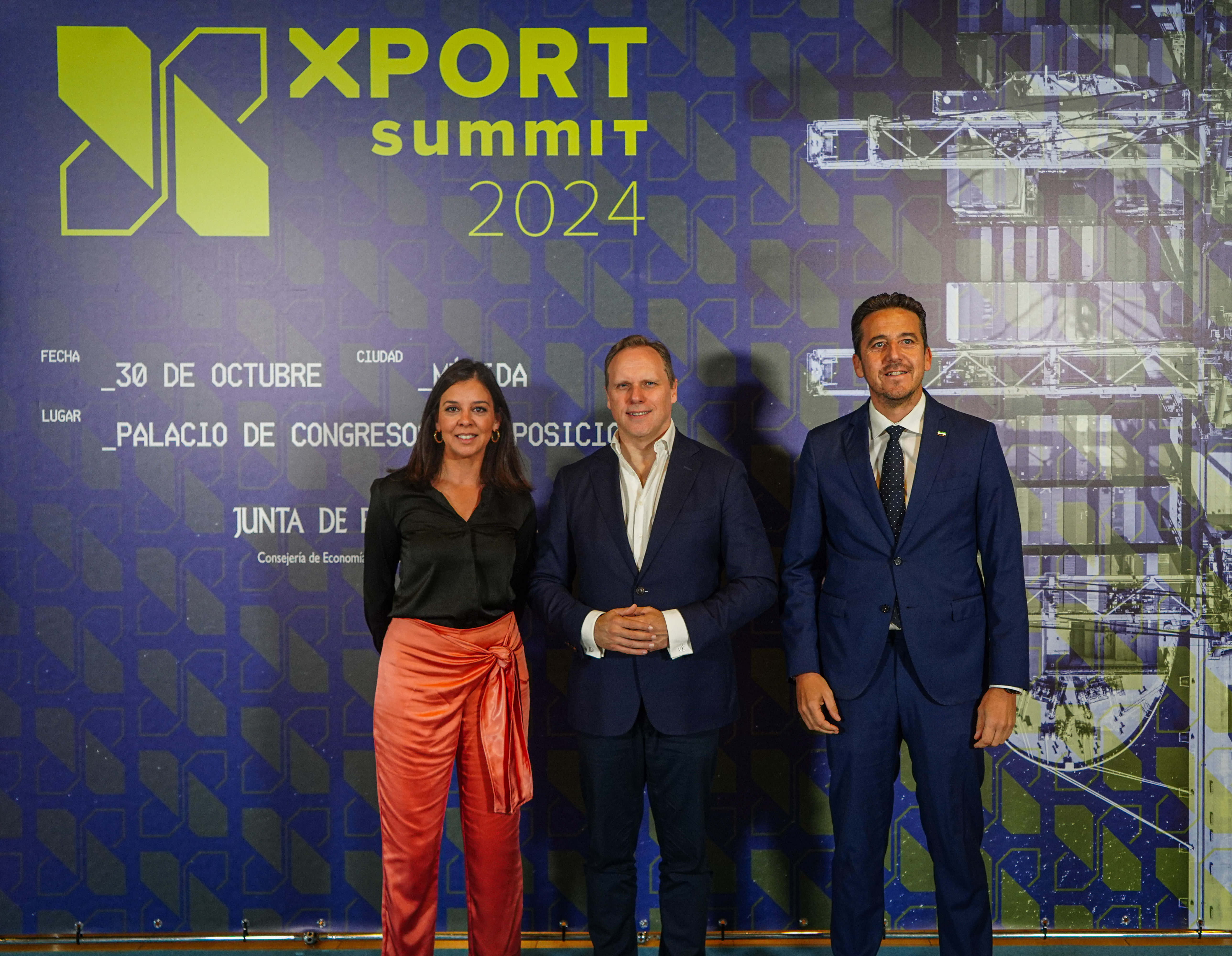 Image 1 of article Más de 200 participantes en la jornada 'Xport Summit' que trata de promover la internacionalización de las empresas extremeñas