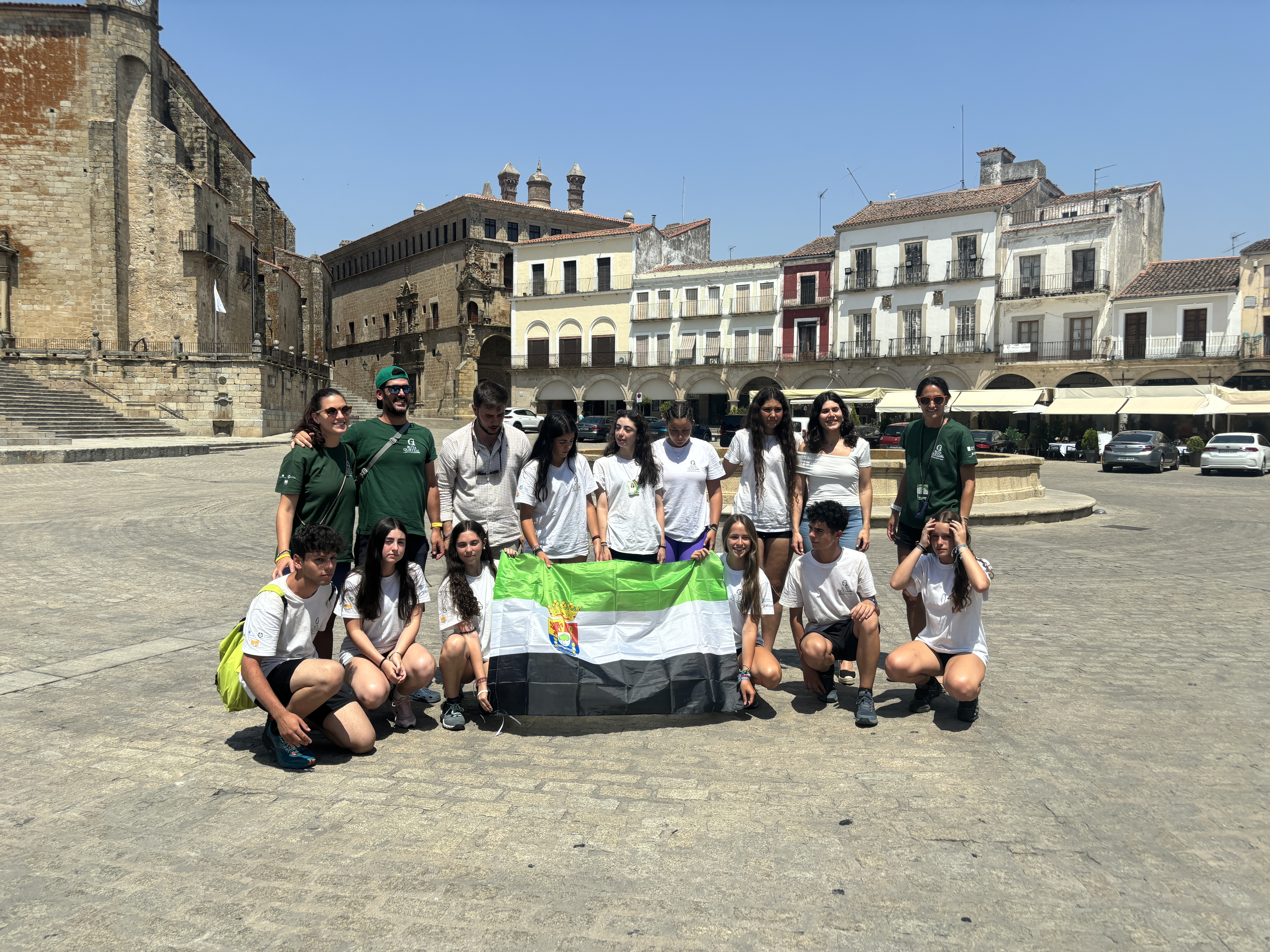 Image 1 of article La Ruta Quetzal realizará tres paradas en la región gracias al patrocinio del Instituto de la Juventud de Extremadura