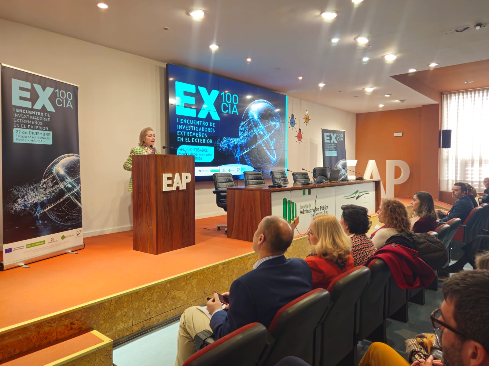 La consejera de Educación, Ciencia y Formación Profesional, María Mercedes Vaquera, en la presentación.