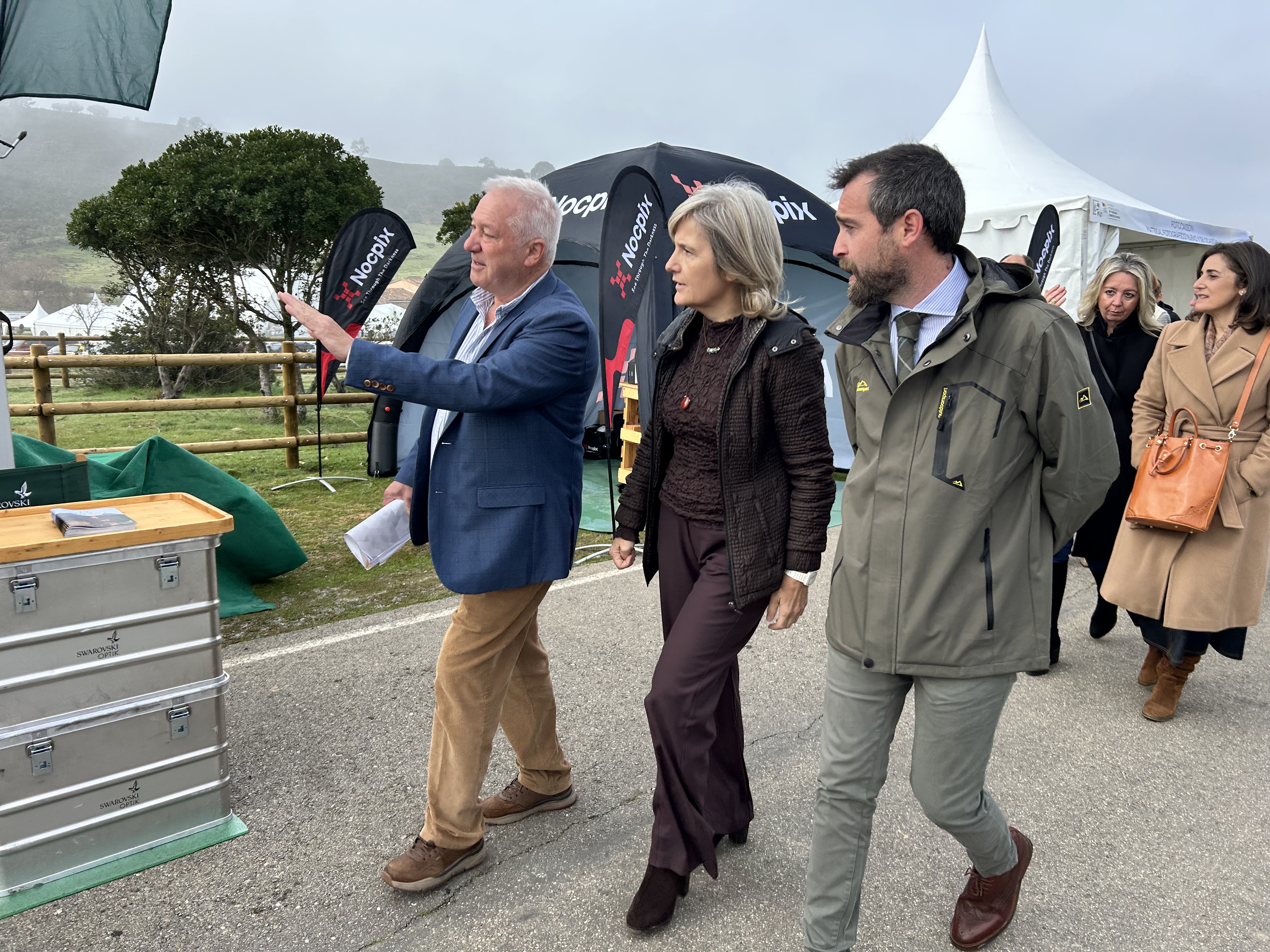 La consejera de Cultura, Turismo, Jóvenes y Deportes, Victoria Bazaga, durante la inauguración de FIO.