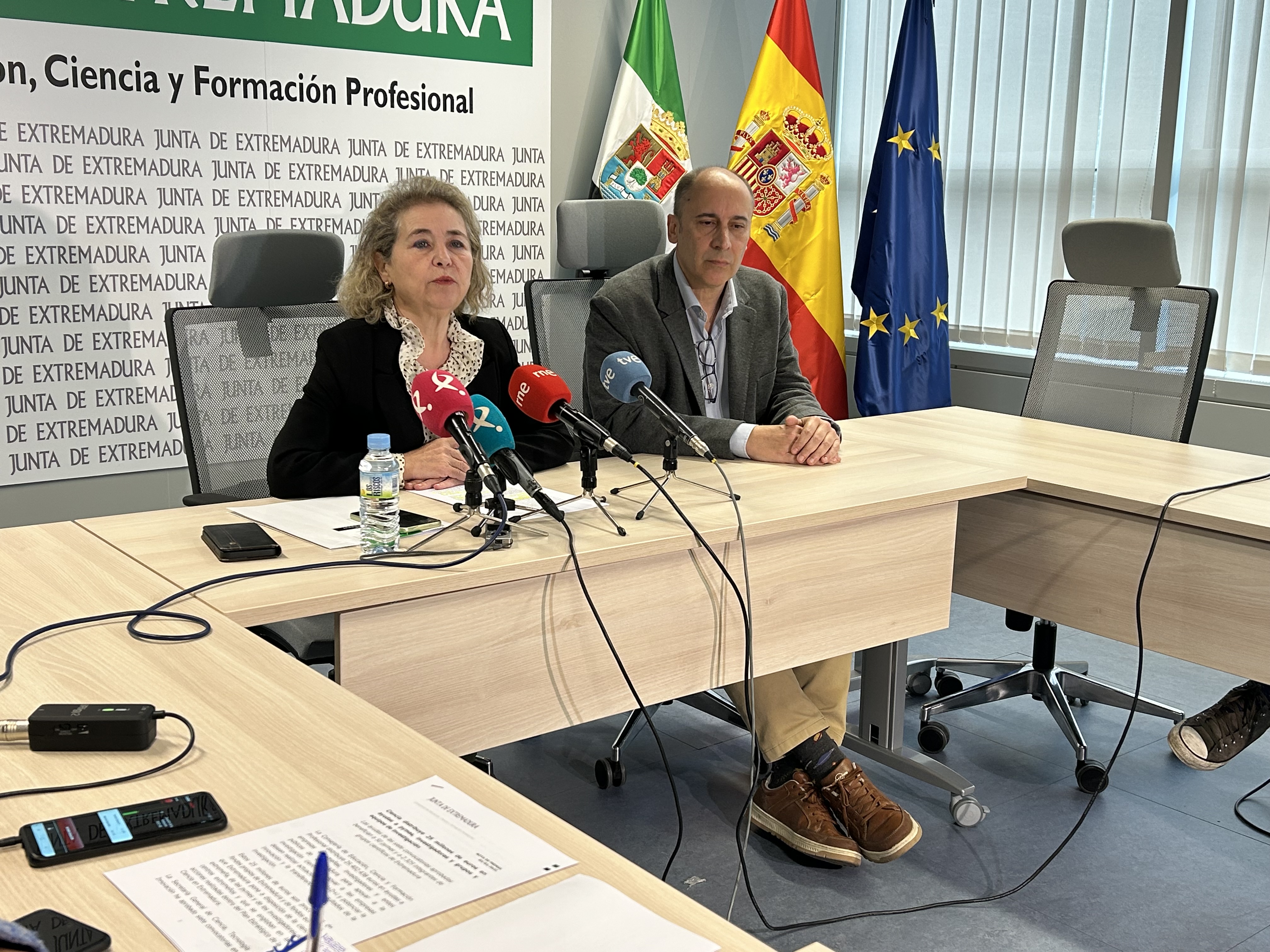 La consejera de Educación, Ciencia y Formación Profesional, María Mercedes Vaquera, en la presentación.