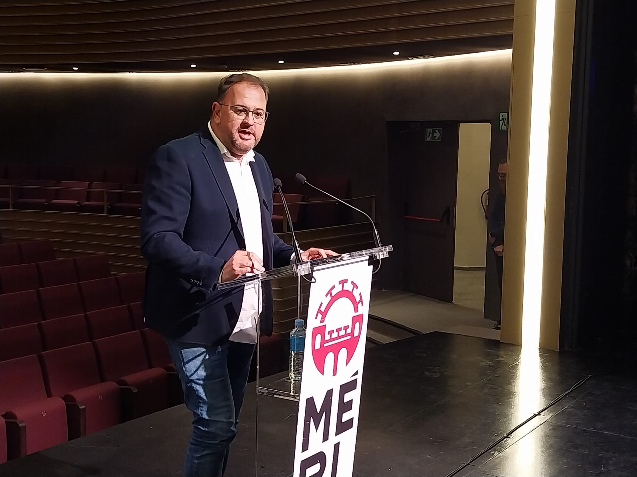 El alcalde de Mérida, Antonio Rodríguez Osuna, durante la presentación.
