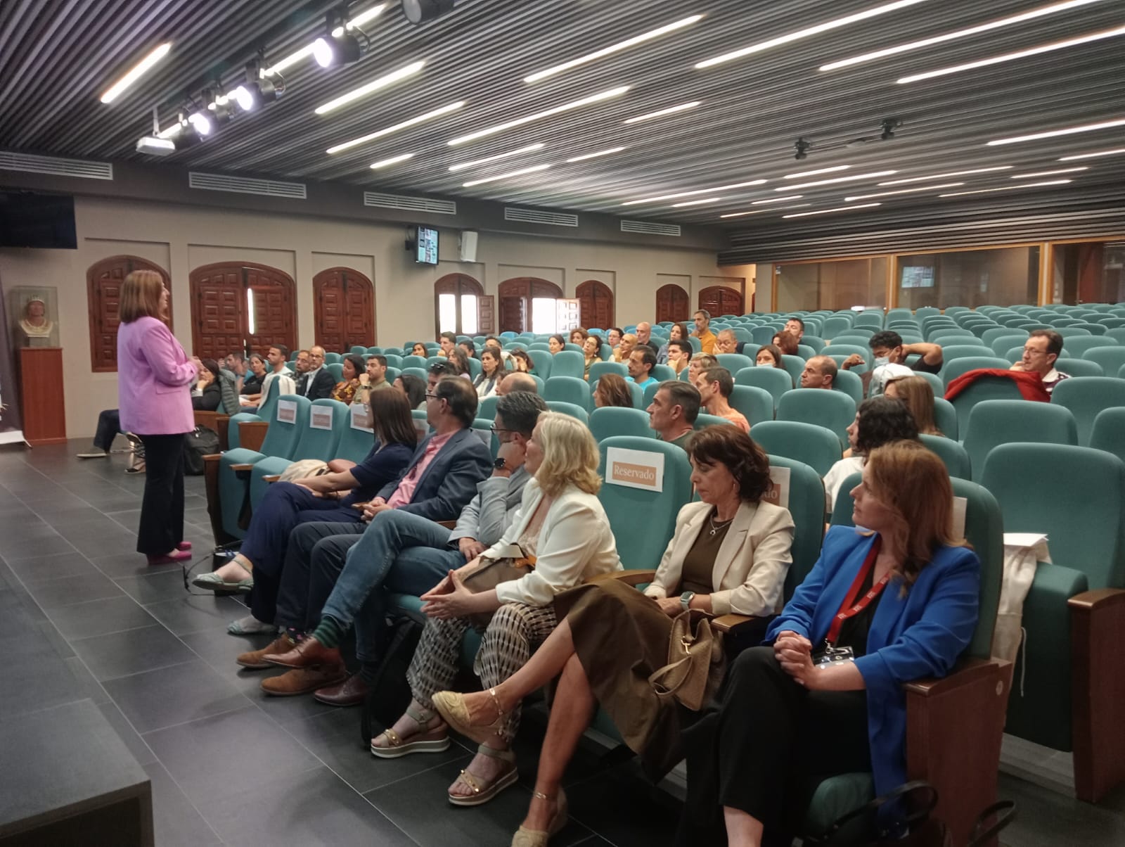 Imagen del artículo Cinco nuevos centros se sumarán al programa Activa - mente de mejora de la salud física y psicológica del alumnado y se elevan a quince