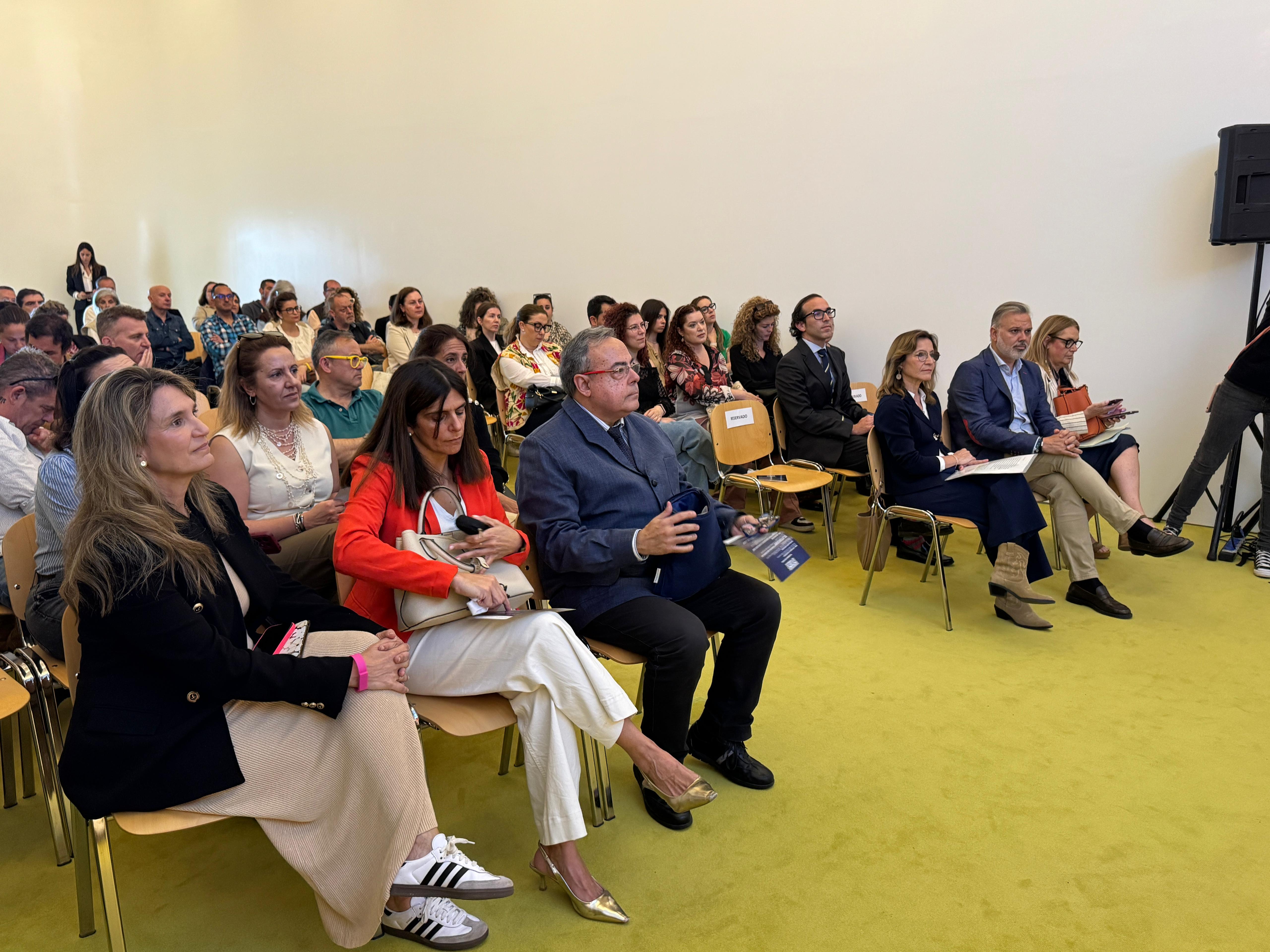 Image 1 of article La Junta apuesta por una región preparada para el futuro mercado laboral con la digitalización, sostenibilidad e igualdad como ejes de desarrollo