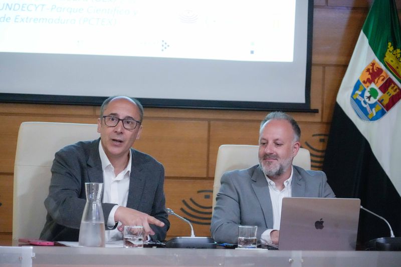 Imagen del artículo Científicos extremeños asesorarán a altos cargos de la Administración y diputados de la región en Desarrollo Sostenible y Transición Verde