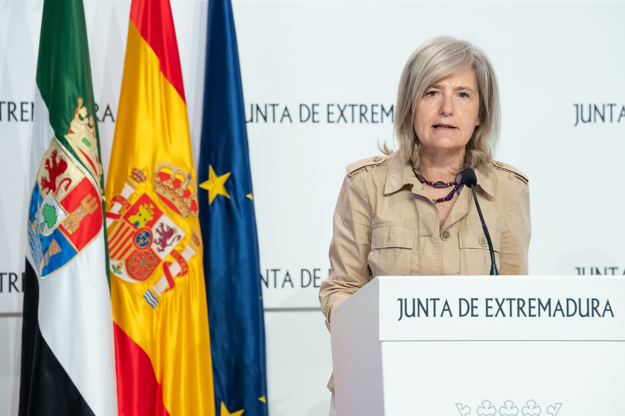Image 4 of article La Junta de Extremadura aprueba una ayuda urgente de 28 millones de euros para explotaciones de ovino y de cereza