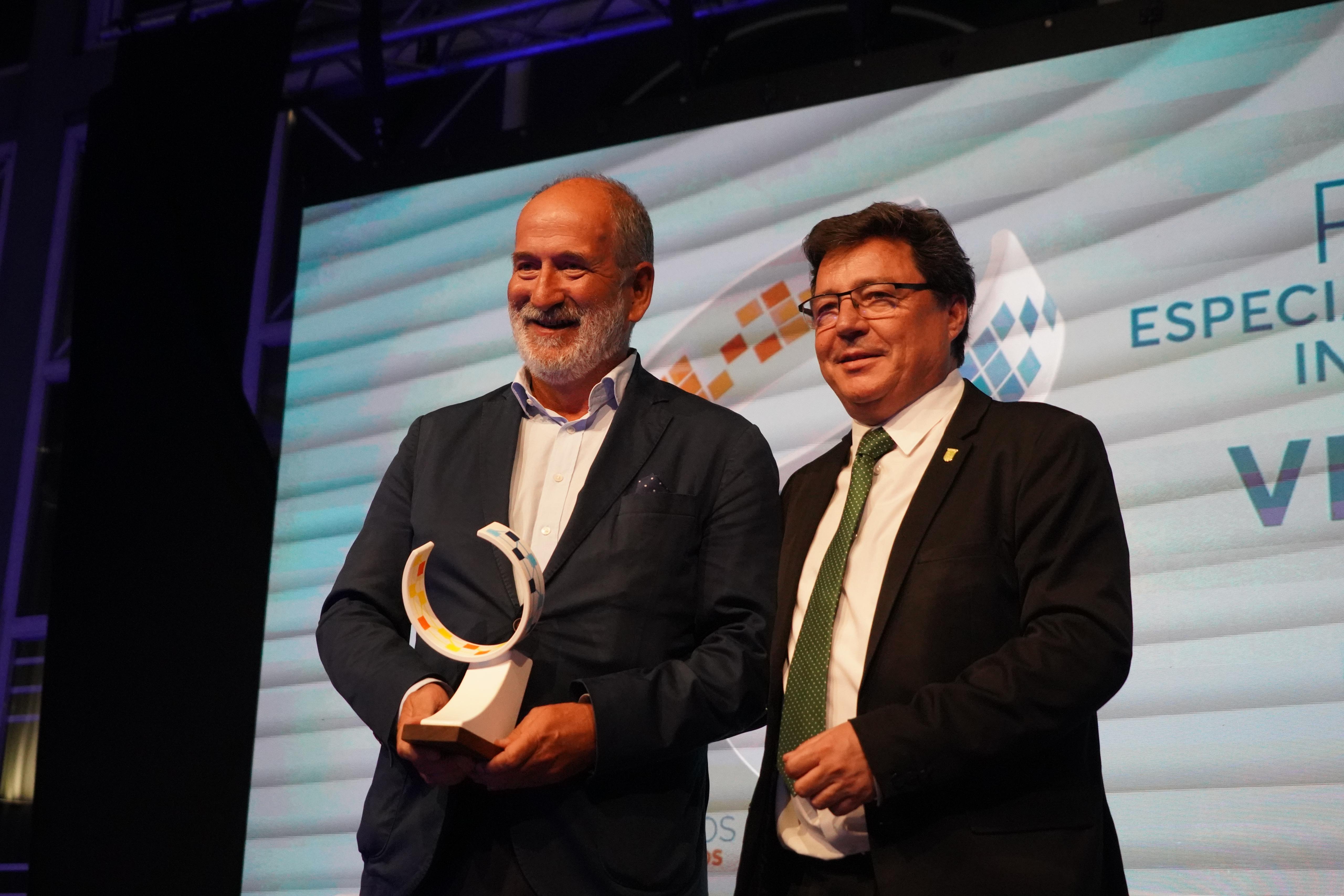 20250530 1 NP Economía-Premios Grupo Ros