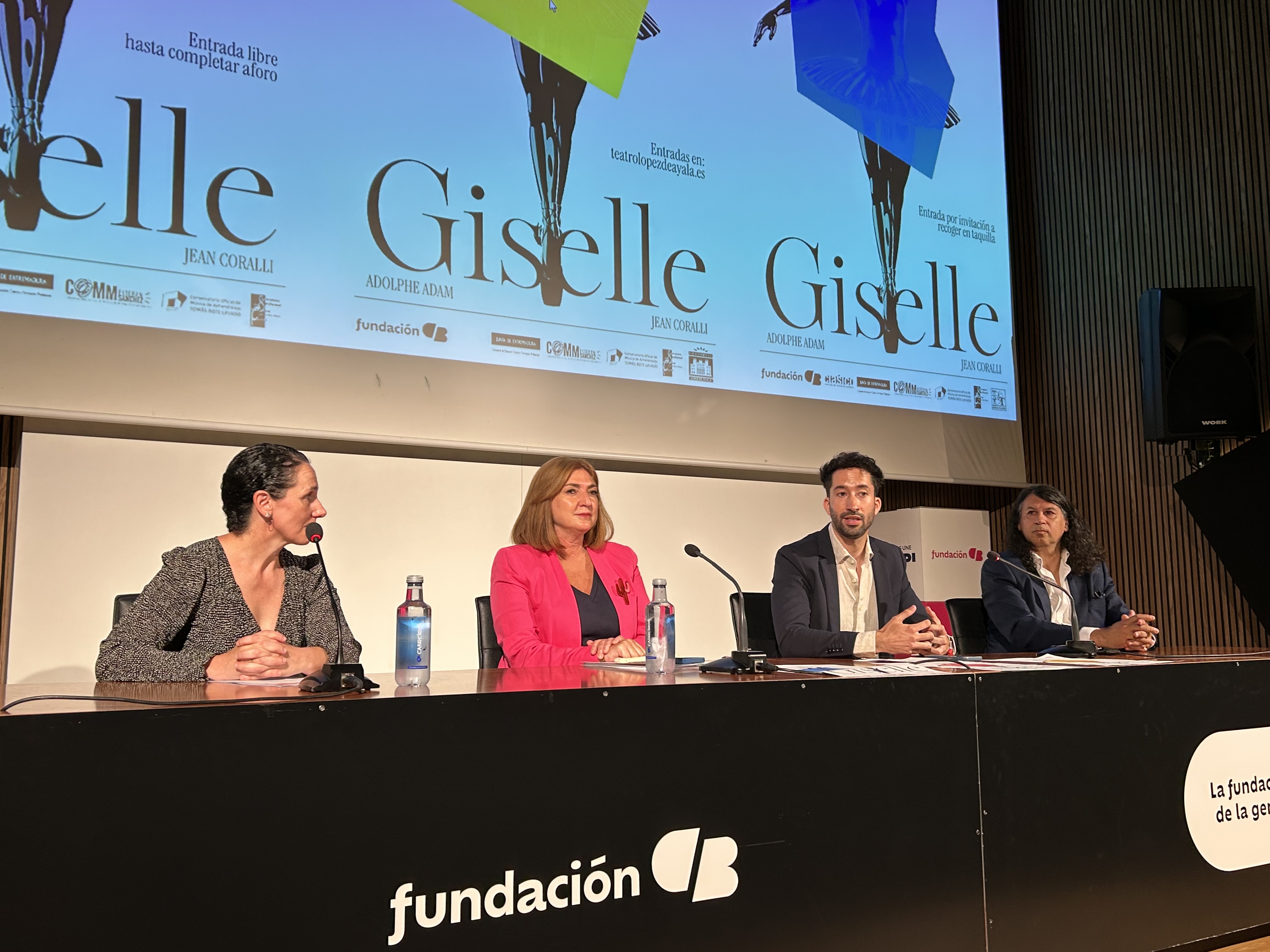 Image 1 of article Alumnos y docentes del Conservatorio Profesional de Danza y de la orquesta OSCAM se unen para poner en escena el ballet 'Giselle'