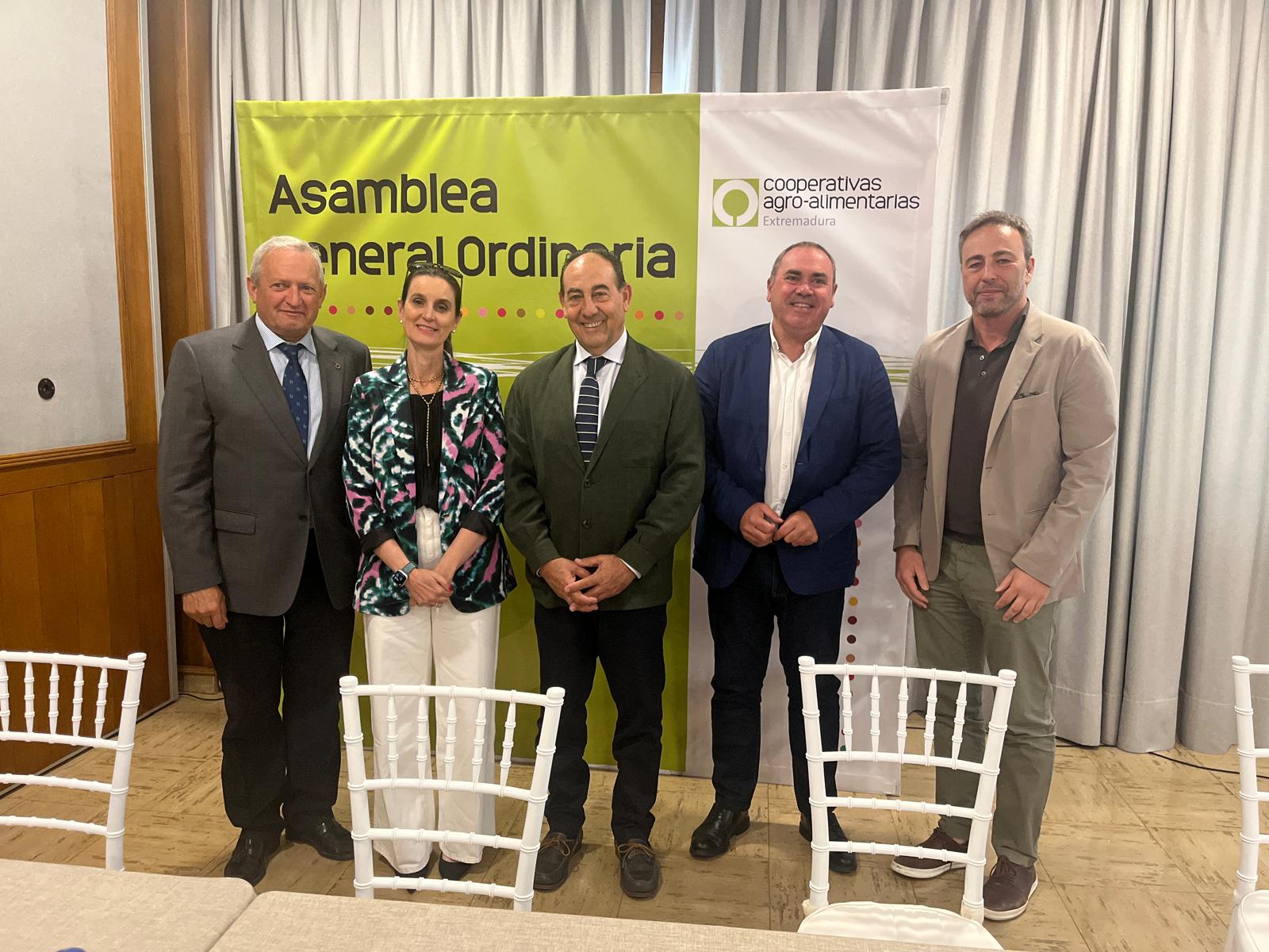 Imagen del artículo La Junta contará con ayudas de hasta 15.000 euros para invertir en proyectos de modernización de cooperativas