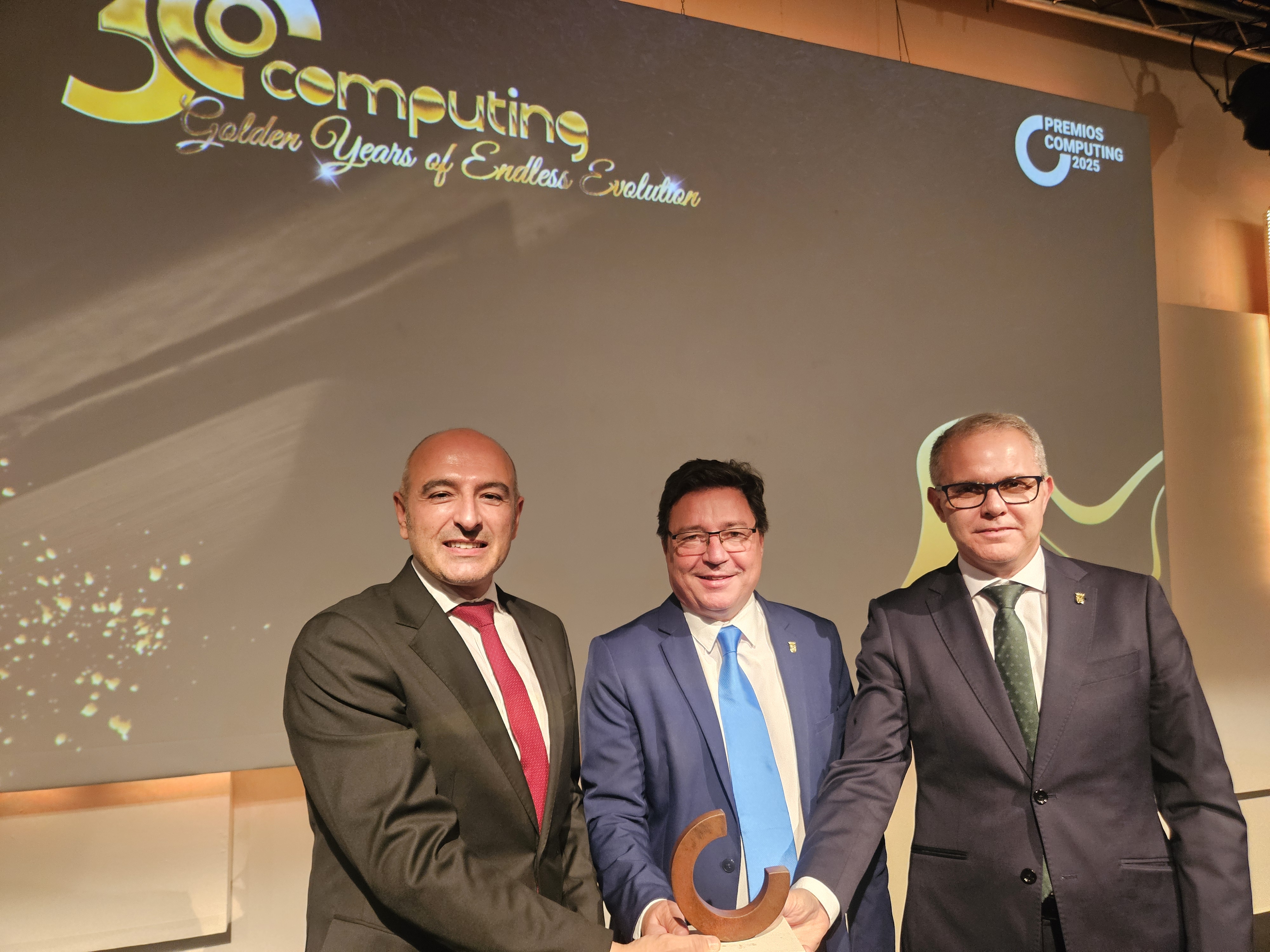 Imagen del artículo La Junta de Extremadura galardonada con el Premio Nacional Computing 2025 por su estrategia digital para la administración pública