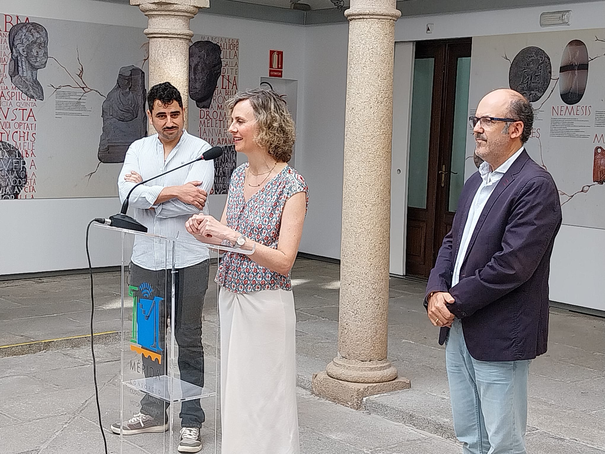 Presentación de la Red de Teatro Amateur 2025 de FATEX y de su programación foto 1