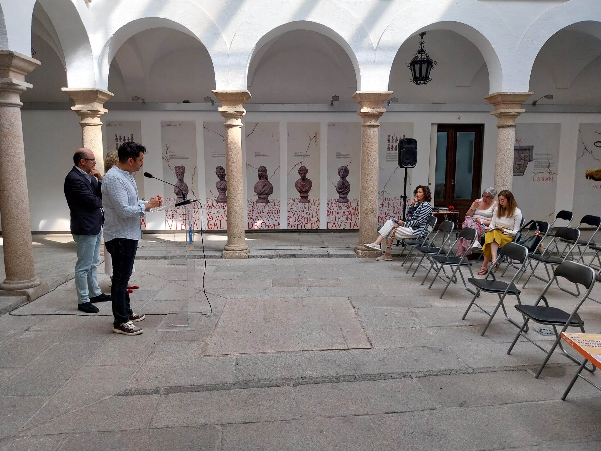 Presentación de la Red de Teatro Amateur 2025 de FATEX y de su programación foto 4