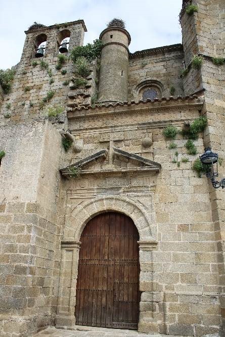 Image 1 of article El DOE publica la declaración de Bien de Interés Cultural de la Iglesia Parroquial de San Andrés de Zarza la Mayor