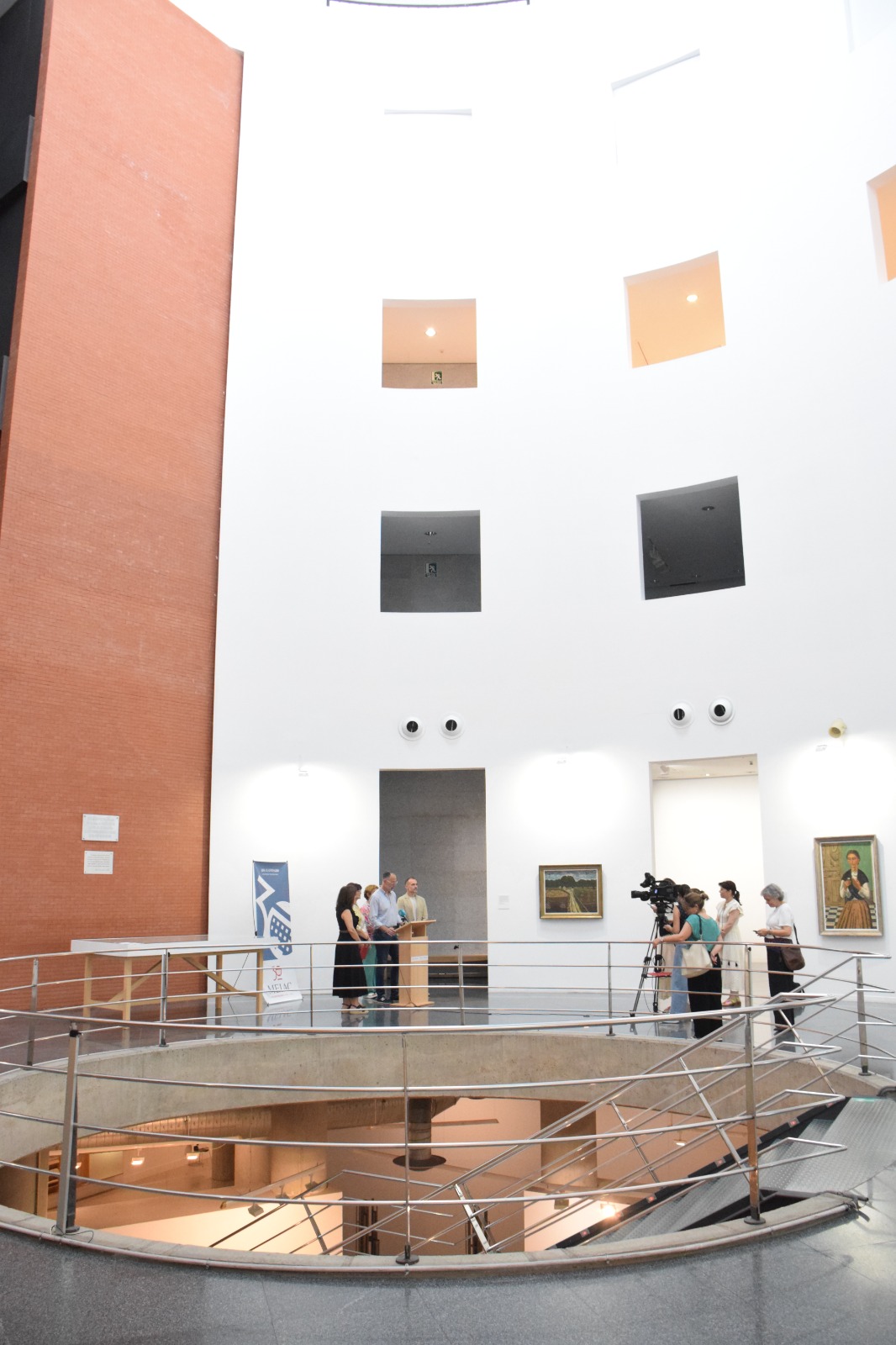 Image 1 of article El MEIAC y el Museo Arqueológico presentan una variada programación didáctica de verano en la que participarán unos 300 niños