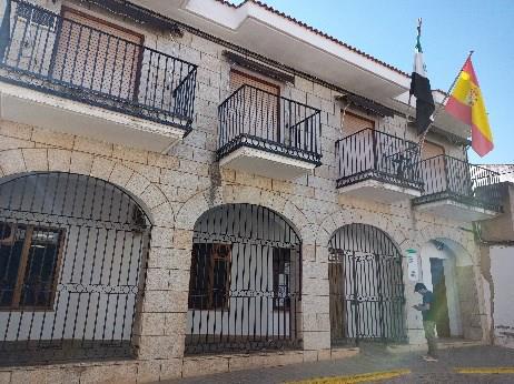 Imagen del artículo La Junta de Extremadura invierte más de 27.000 euros en obras de mejora de accesibilidad en el Centro de Mayores de Alcántara