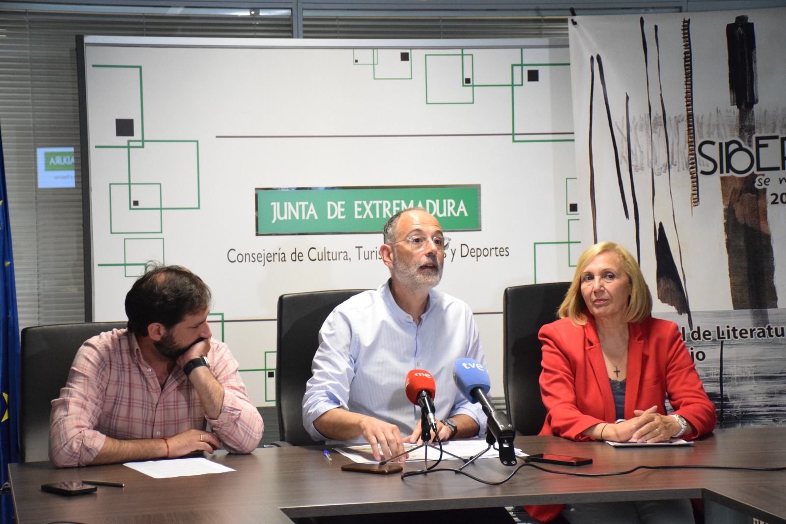 Otro momento de la comparecencia