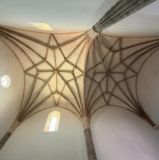 Iglesia Almendral