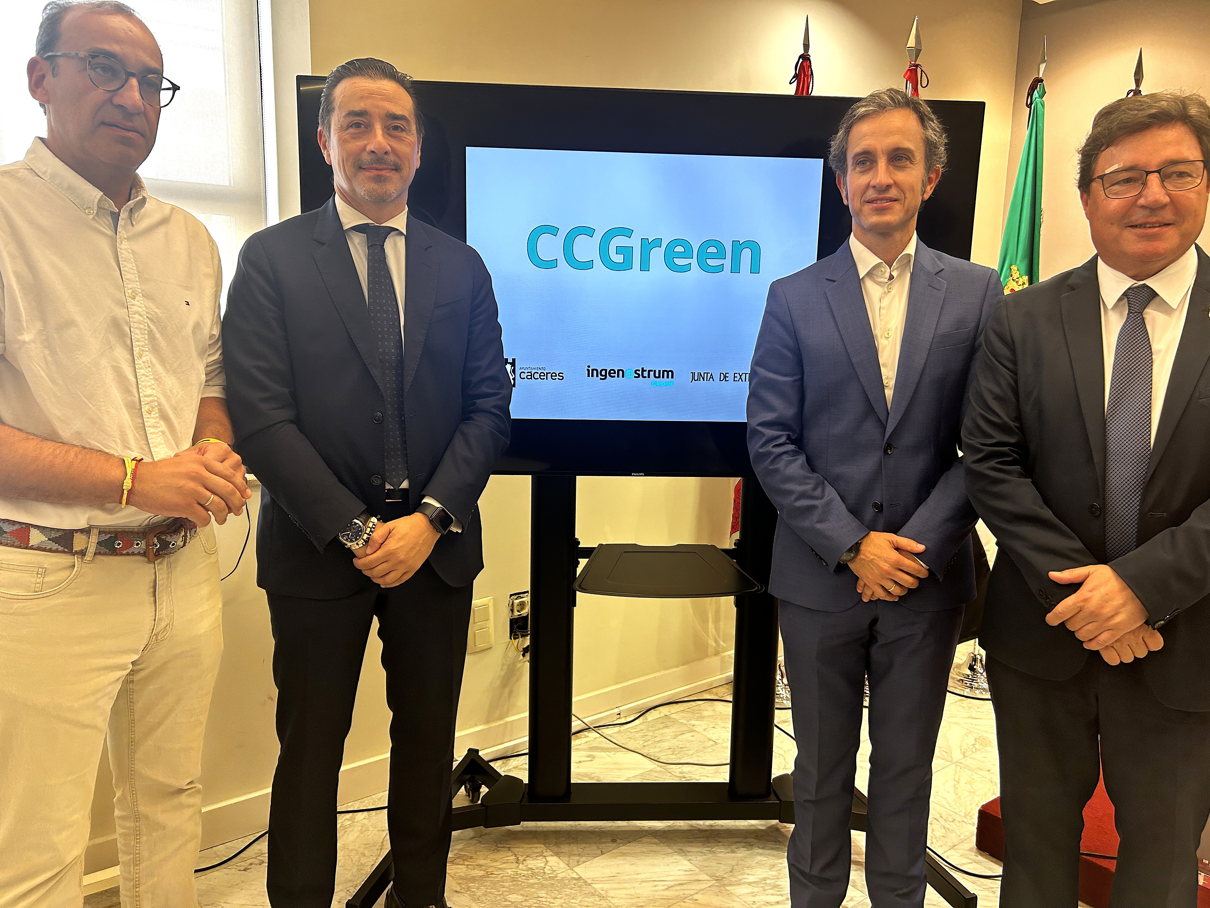 Image 1 of article El consejero de Economía destaca que el Centro de Datos de Cáceres será un hito para el desarrollo tecnológico y reforzará el crecimiento del empleo en Extremadura