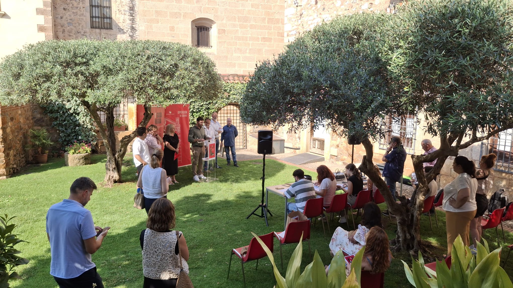 Imagen del artículo El V Festival literario Gata Negra arranca el 31 de julio con presentaciones de libros, encuentros con autores, conciertos, cine y exposiciones