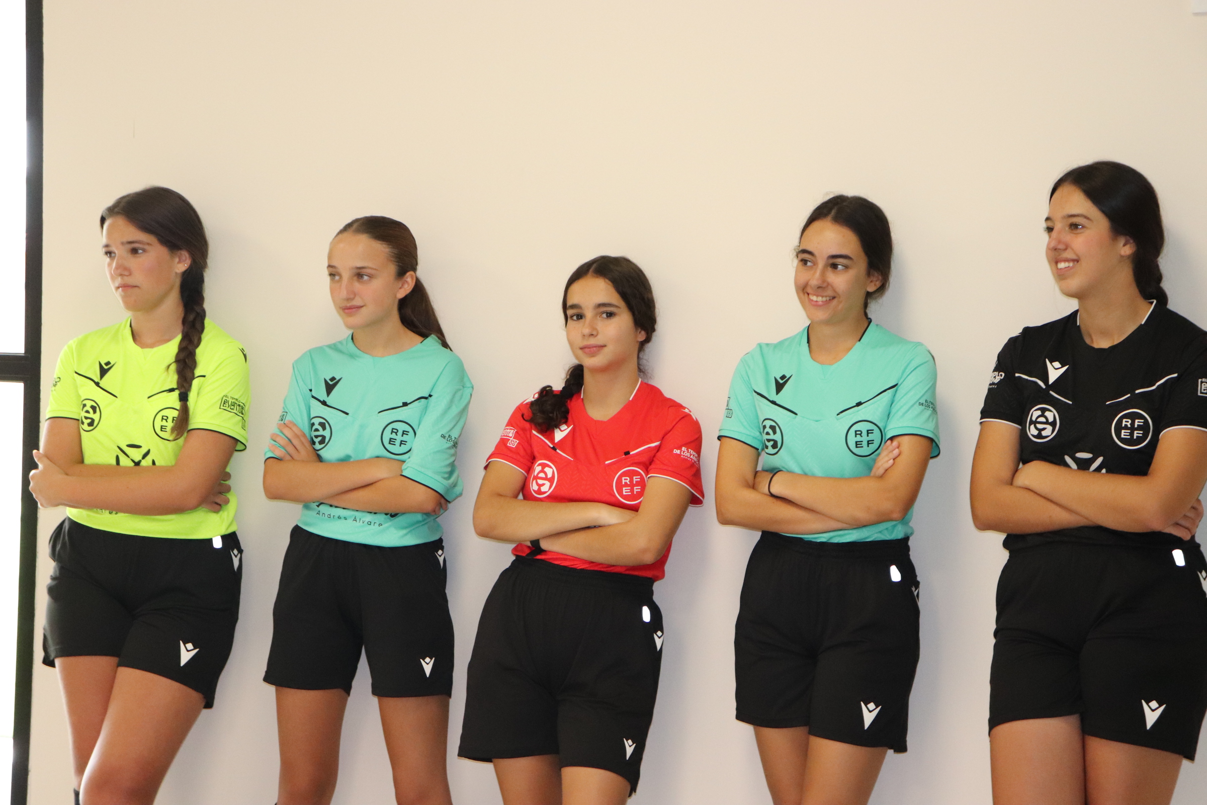 Jóvenes arbitras