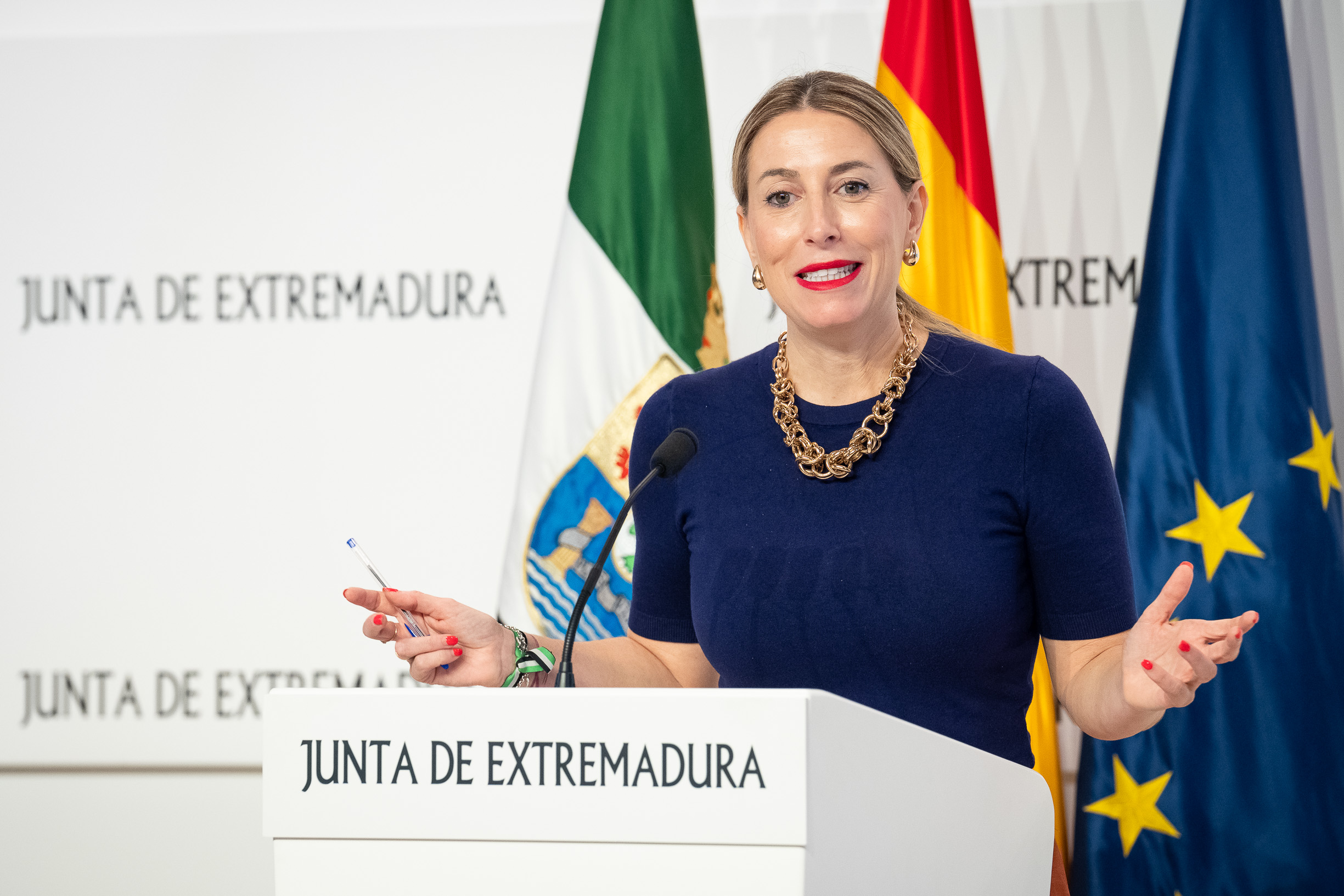 Imagen de la presidenta durante la rueda de prensa