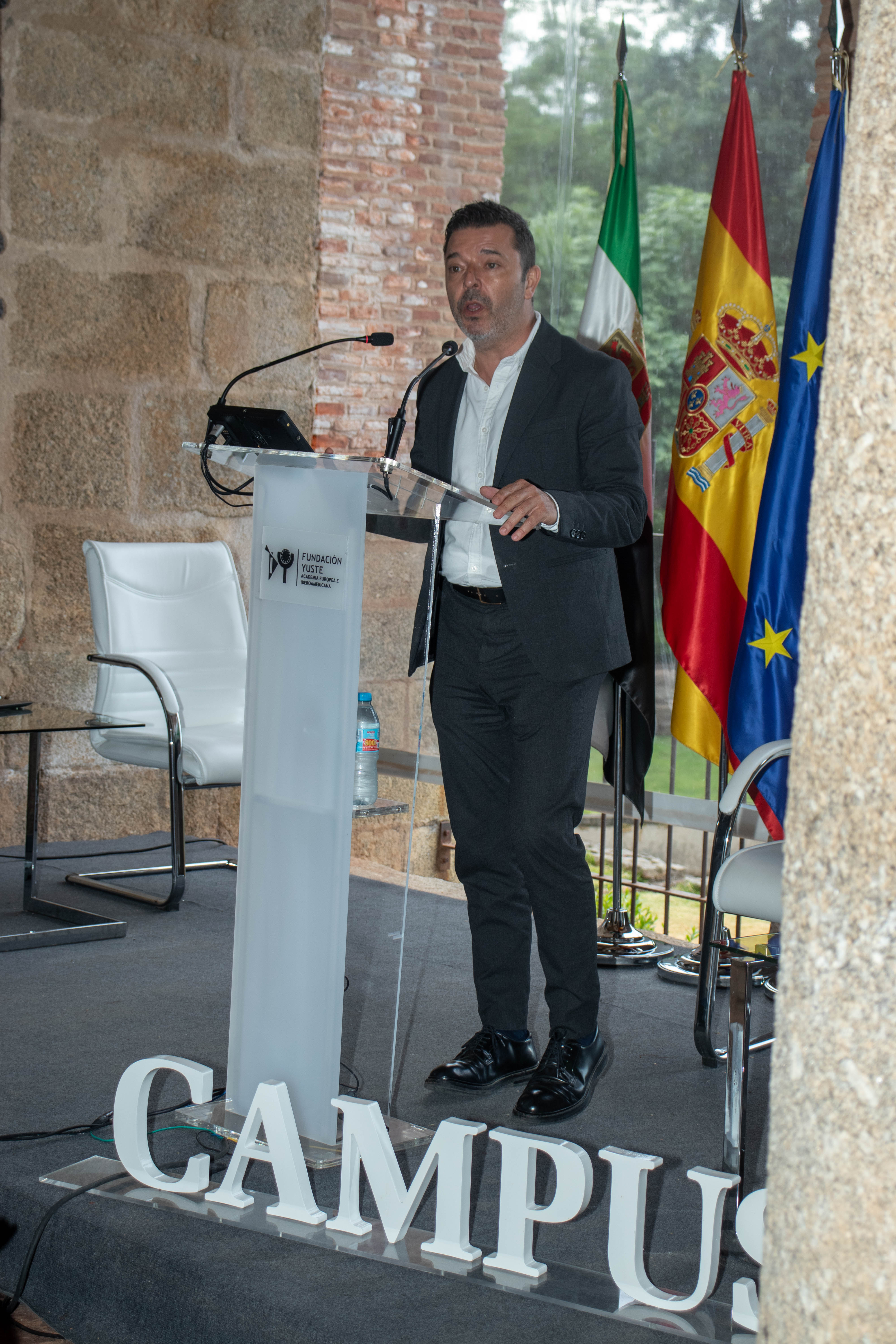 Imagen de carrusel 03