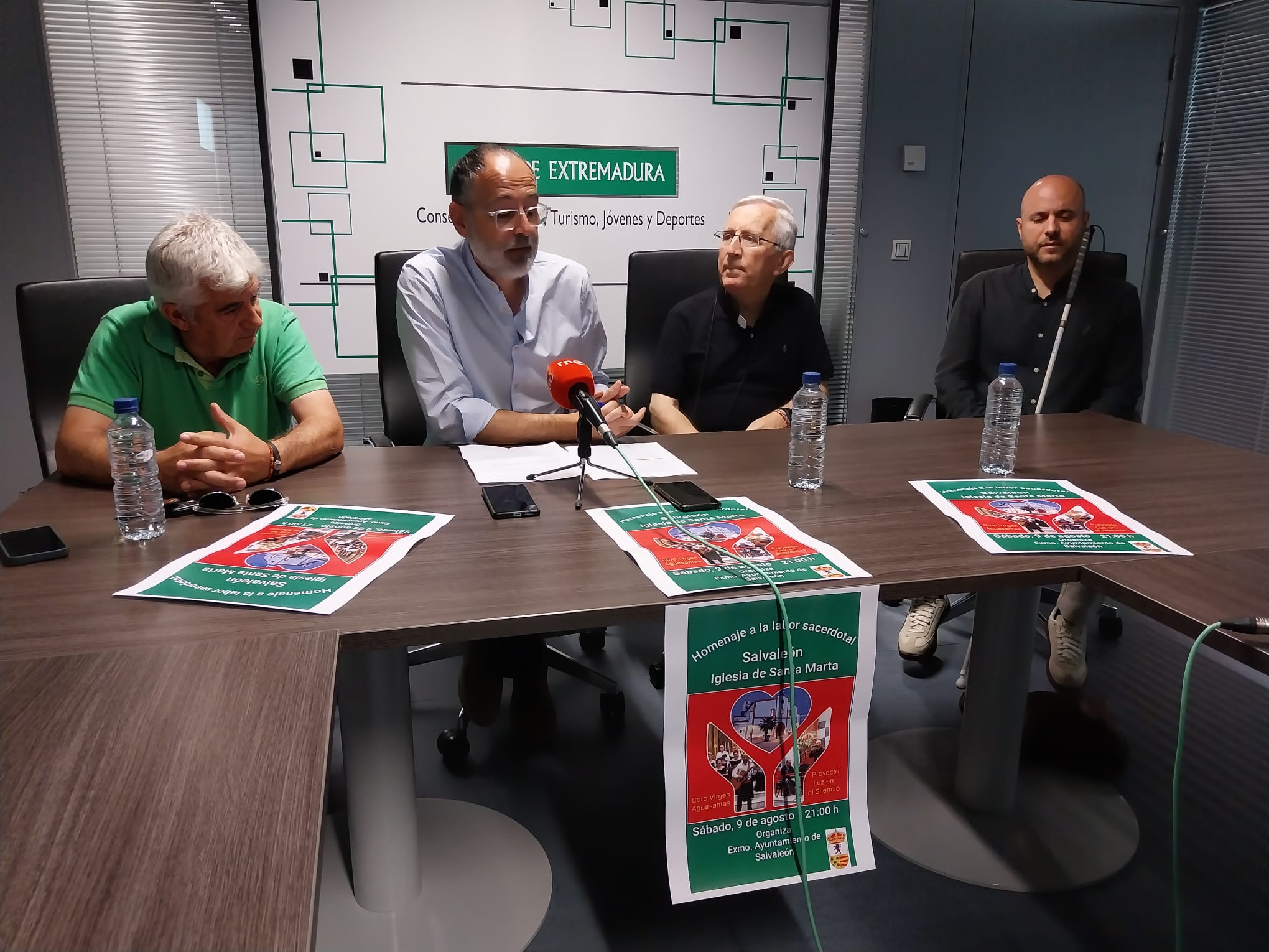 Presentación del acto homenaje