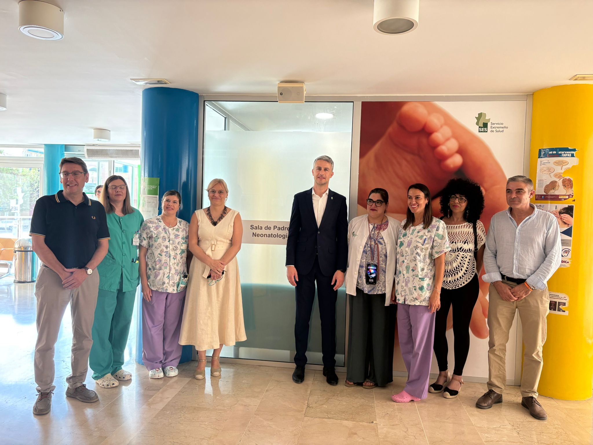 Image 4 of article El Hospital de Mérida presenta su nueva sala para familiares de neonatos hospitalizados y la primera sala de lactancia del centro
