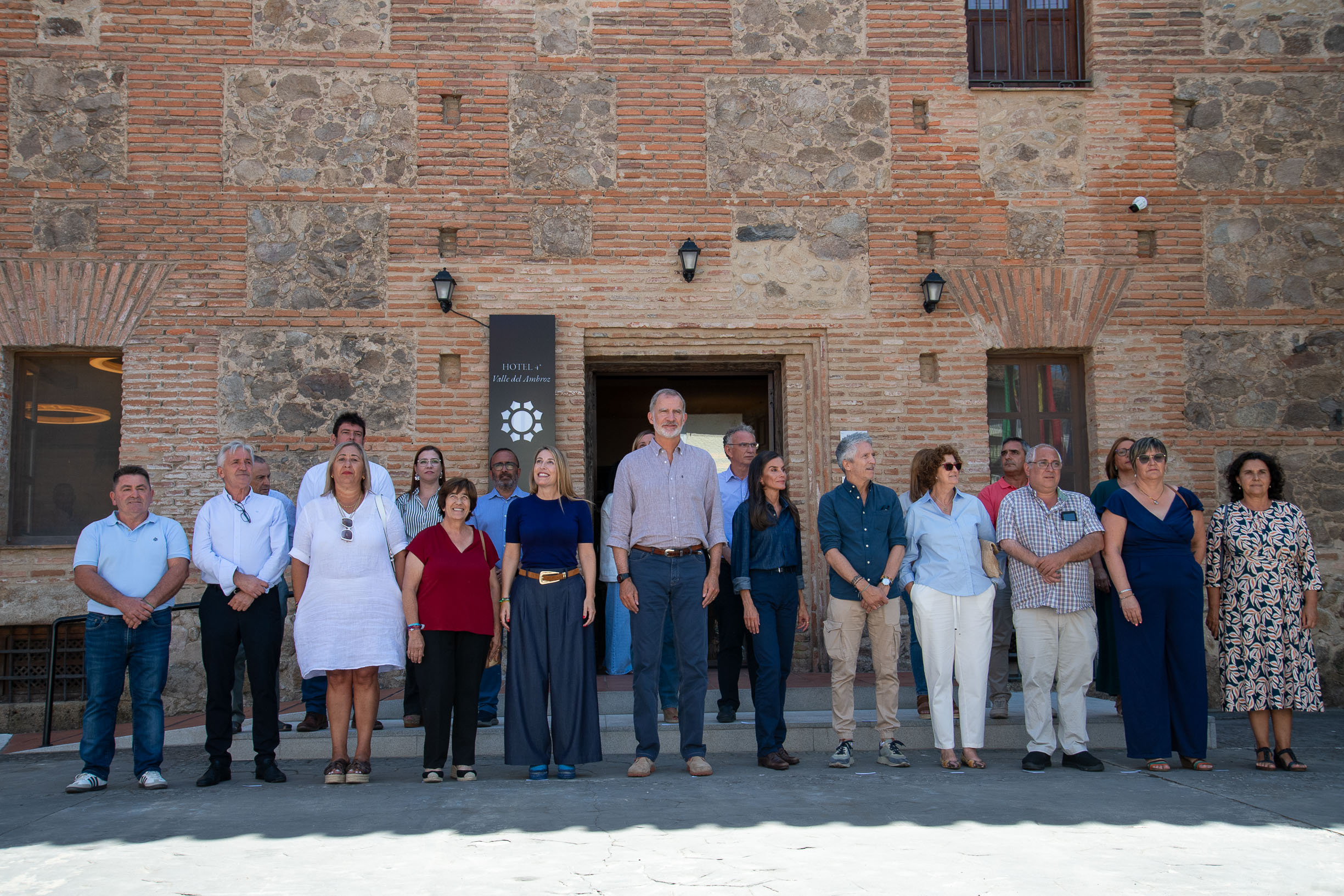 Visita de los Reyes a los municipios afectados por los incendios foto 7