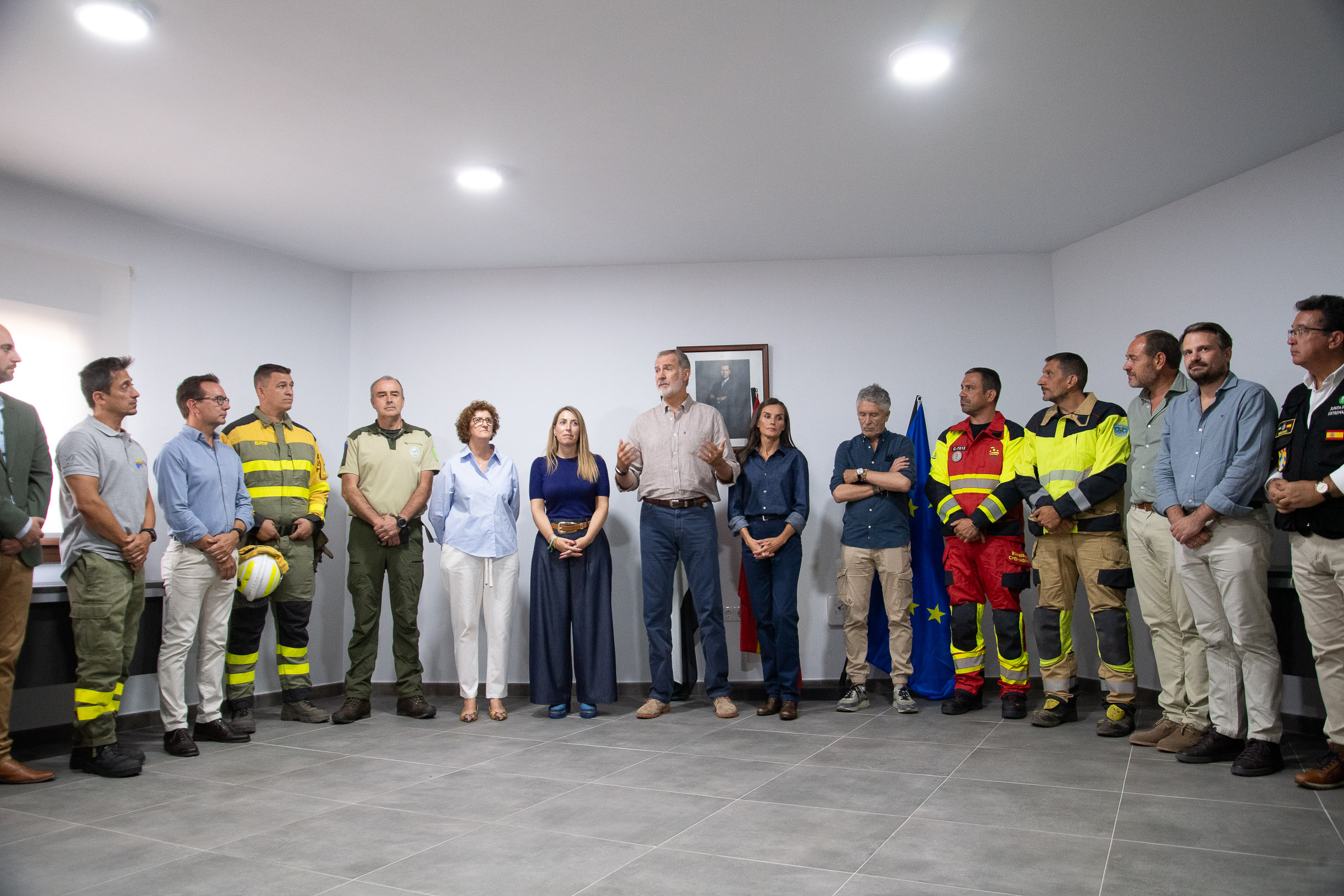 Visita de los Reyes a los municipios afectados por los incendios foto 11