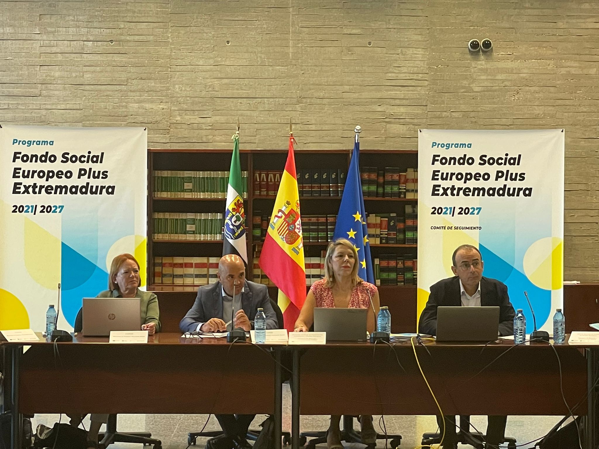 Foto de El Comité de Seguimiento del Fondo Social Europeo+ Extremadura 2021-2027 analiza el grado de ejecución del programa