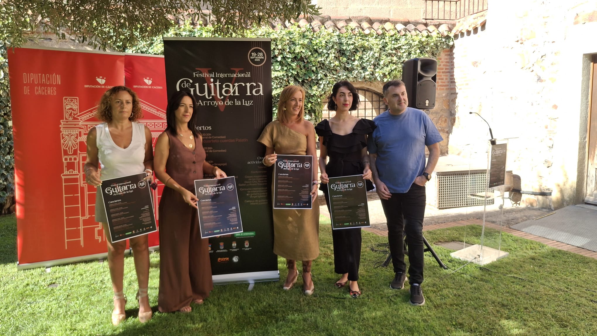 Foto de La Junta impulsa el V Festival Internacional de Guitarra Clásica de Arroyo de la Luz con conciertos, formación y un concurso juvenil
