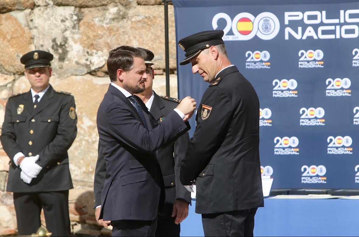 Día de la Policía Nacional foto 4