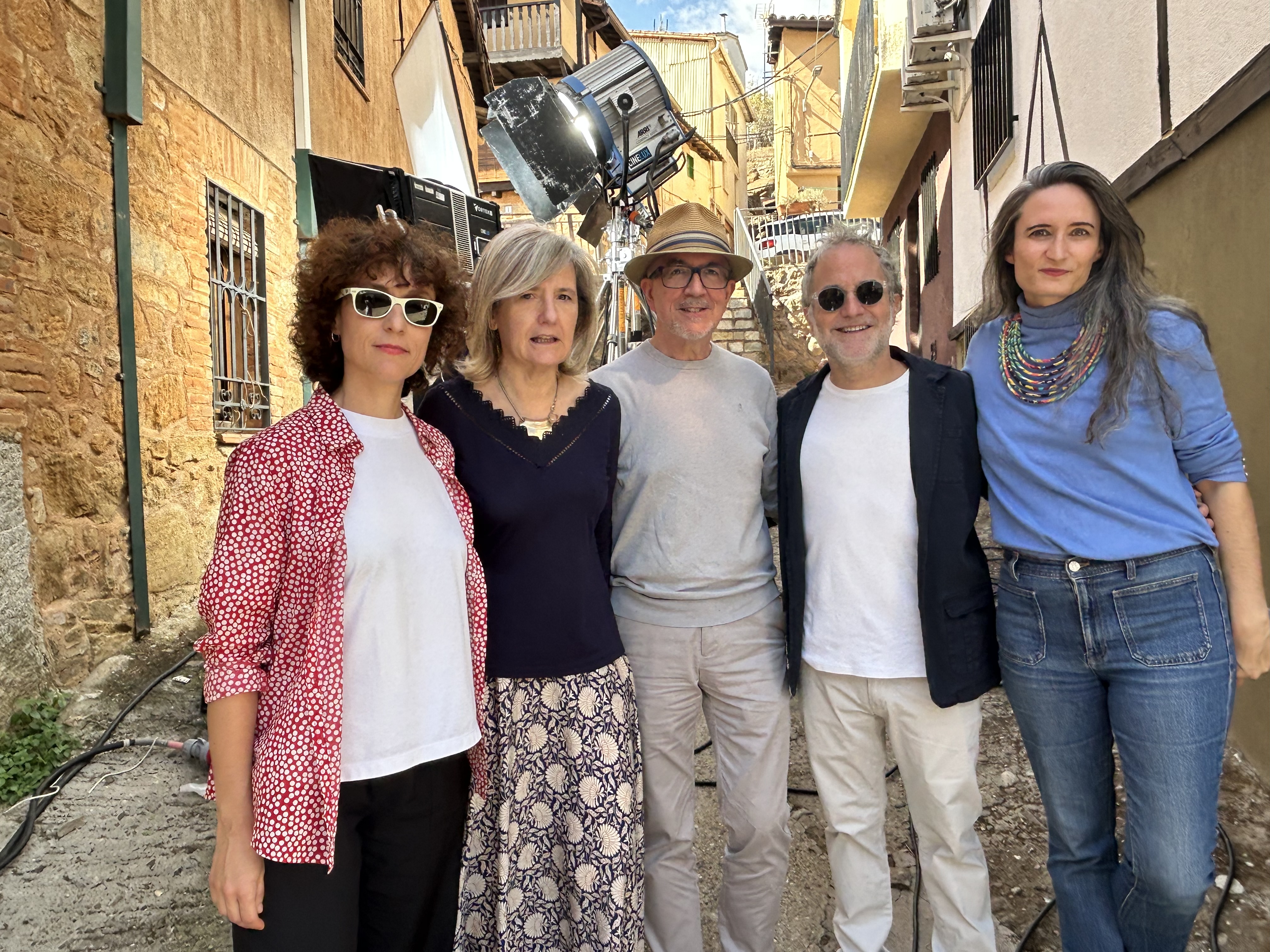 Consejera, miembros de su equipo y de la película