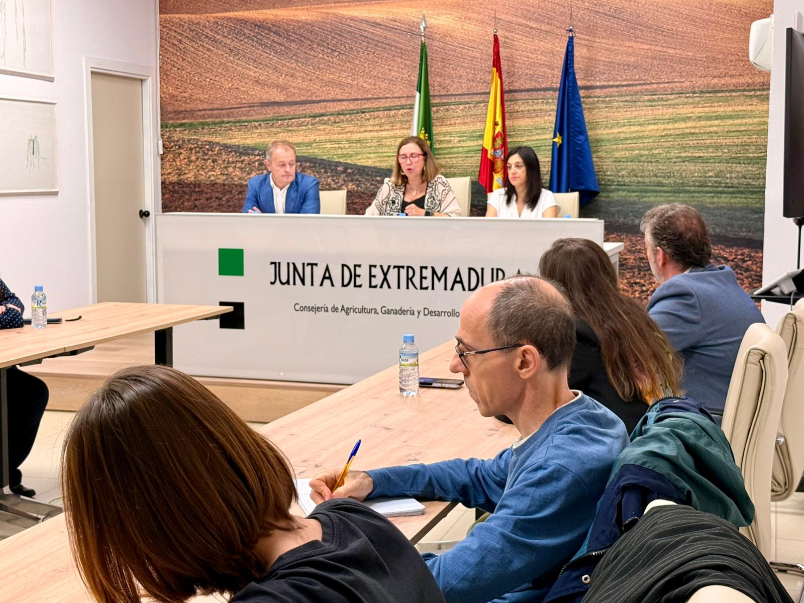 Intervinientes y periodistas