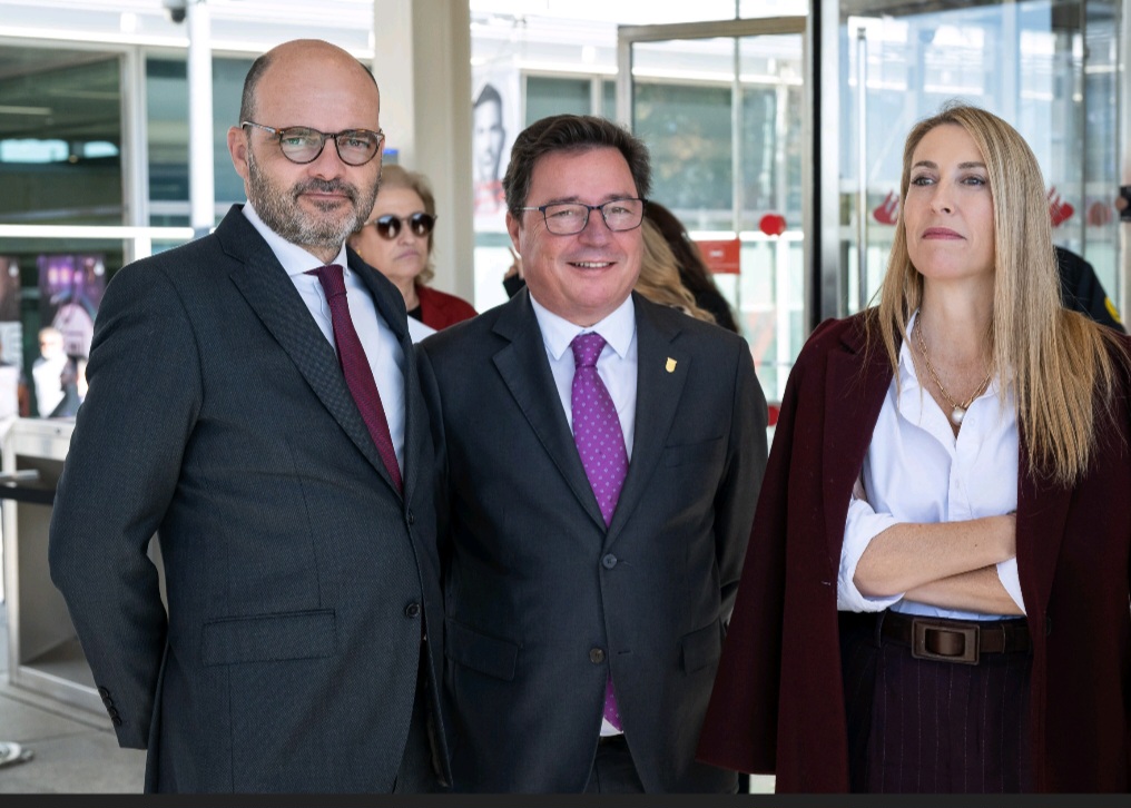 Imagen de carrusel 06