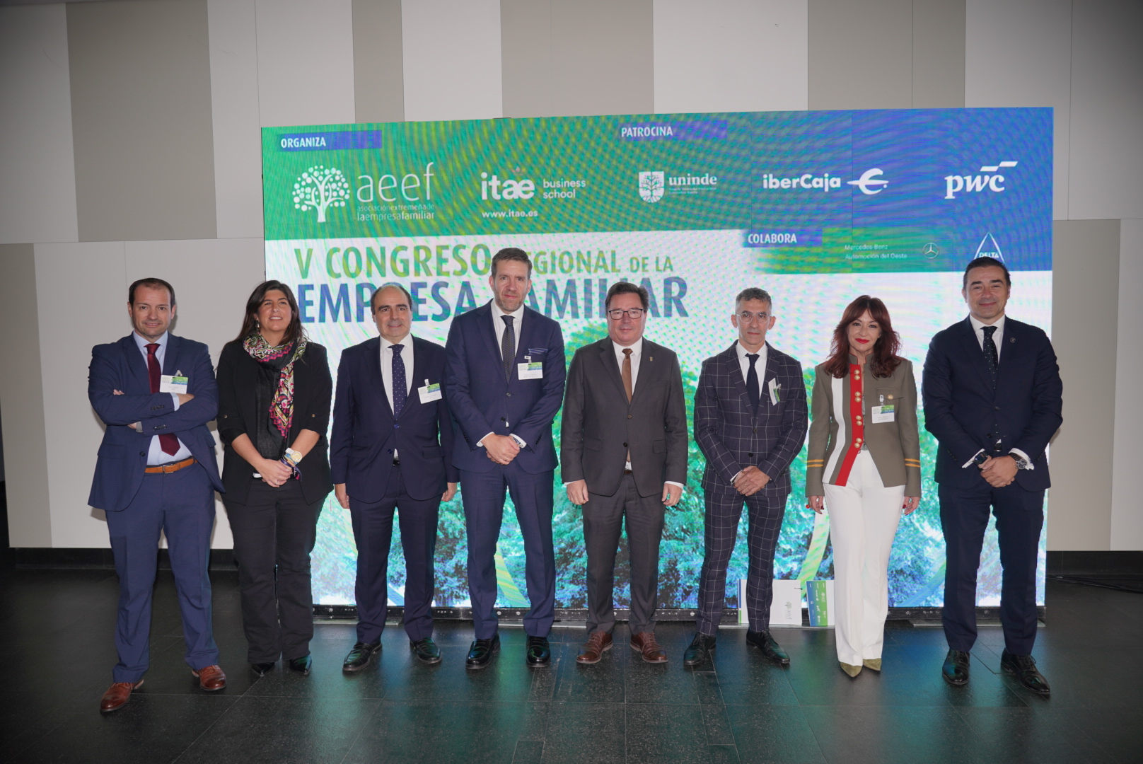 20251112 Extremadura refuerza su compromiso con la empresa familiar en ...